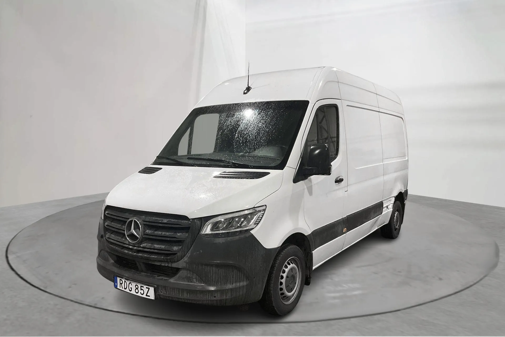 Presentation photo 1 of 14: Mercedes Sprinter 211 CDI Skåp 2WD (114hk) - 155 520 km - Automatic - white - 2020