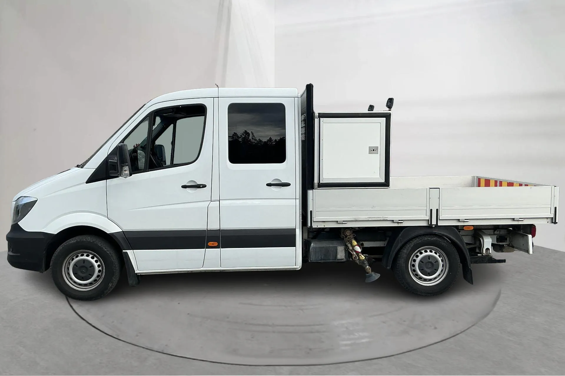 Presentation photo 2 of 25: Mercedes Sprinter 316 NGT Pickup/Chassi (156hk) - 7 986 Scandinavian mile - Automatic - 2017