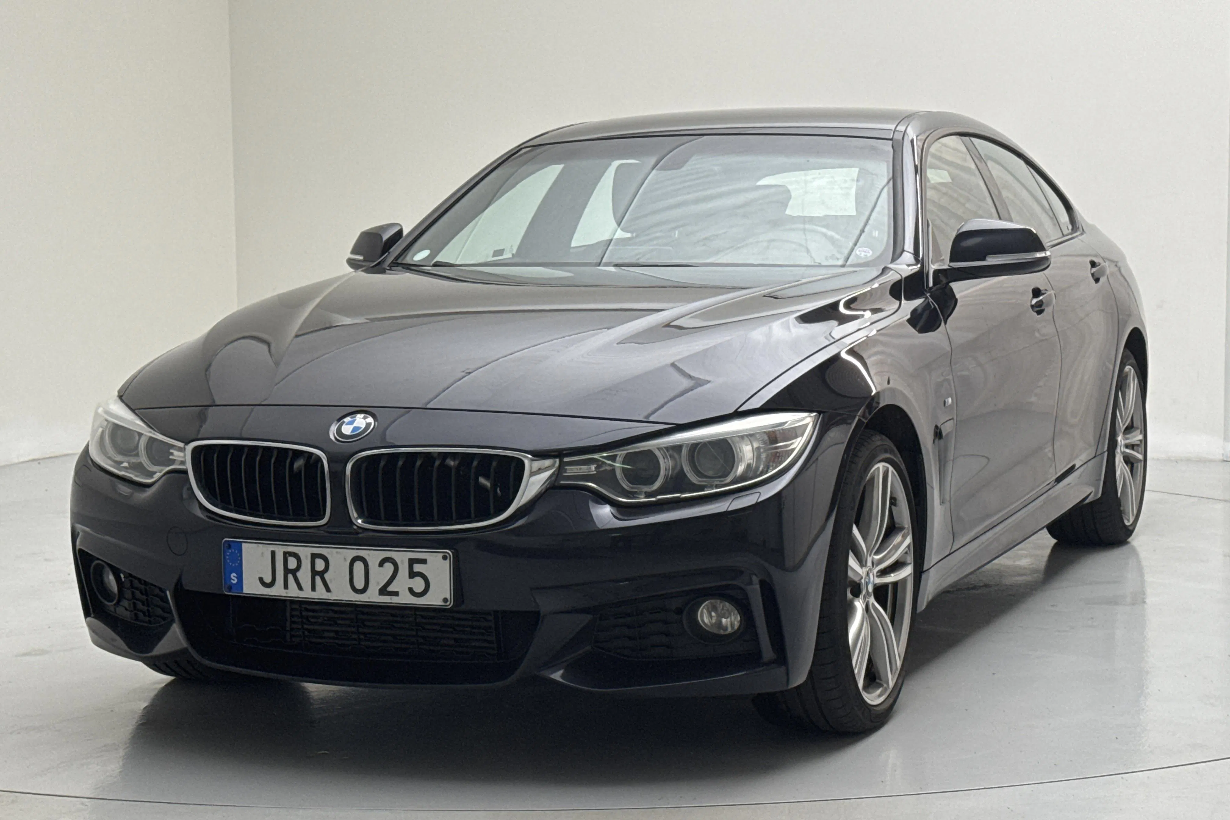 Presentation photo 1 of 14: BMW 428i xDrive Gran Coupé, F36 (245hk) - 183 770 km - Automatic - black - 2015