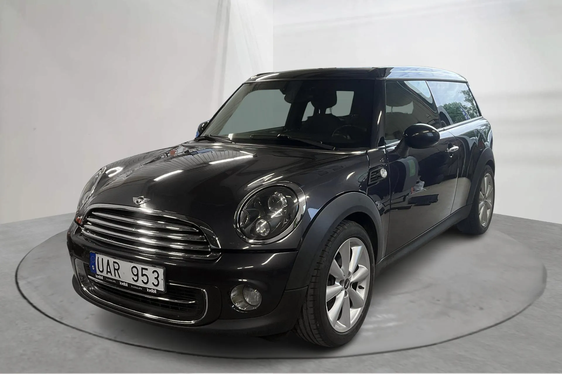 Presentation photo 1 of 14: MINI Cooper Clubman (122hk) - 150 180 km - Manual - gray - 2012