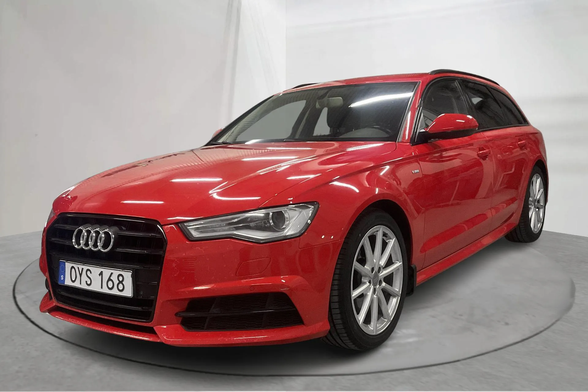 Presentationsfoto 1 av 16: Audi A6 2.0 TDI Avant (190hk) - 22 641 mil - Manuell - röd - 2017