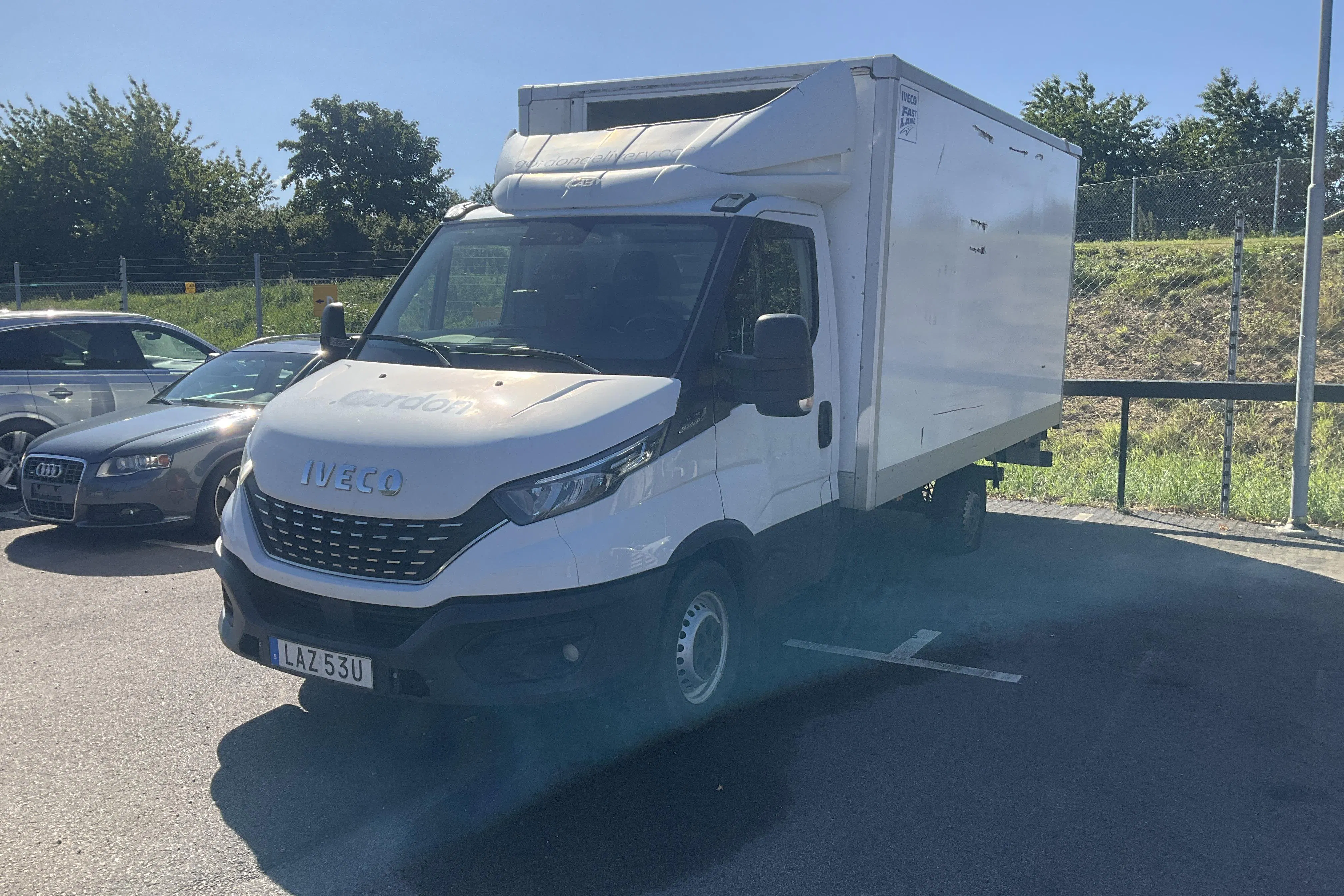 Presentationsfoto 1 av 18: Iveco Daily 35 2.3 (156hk) - 0 mil - Automat - vit - 2021