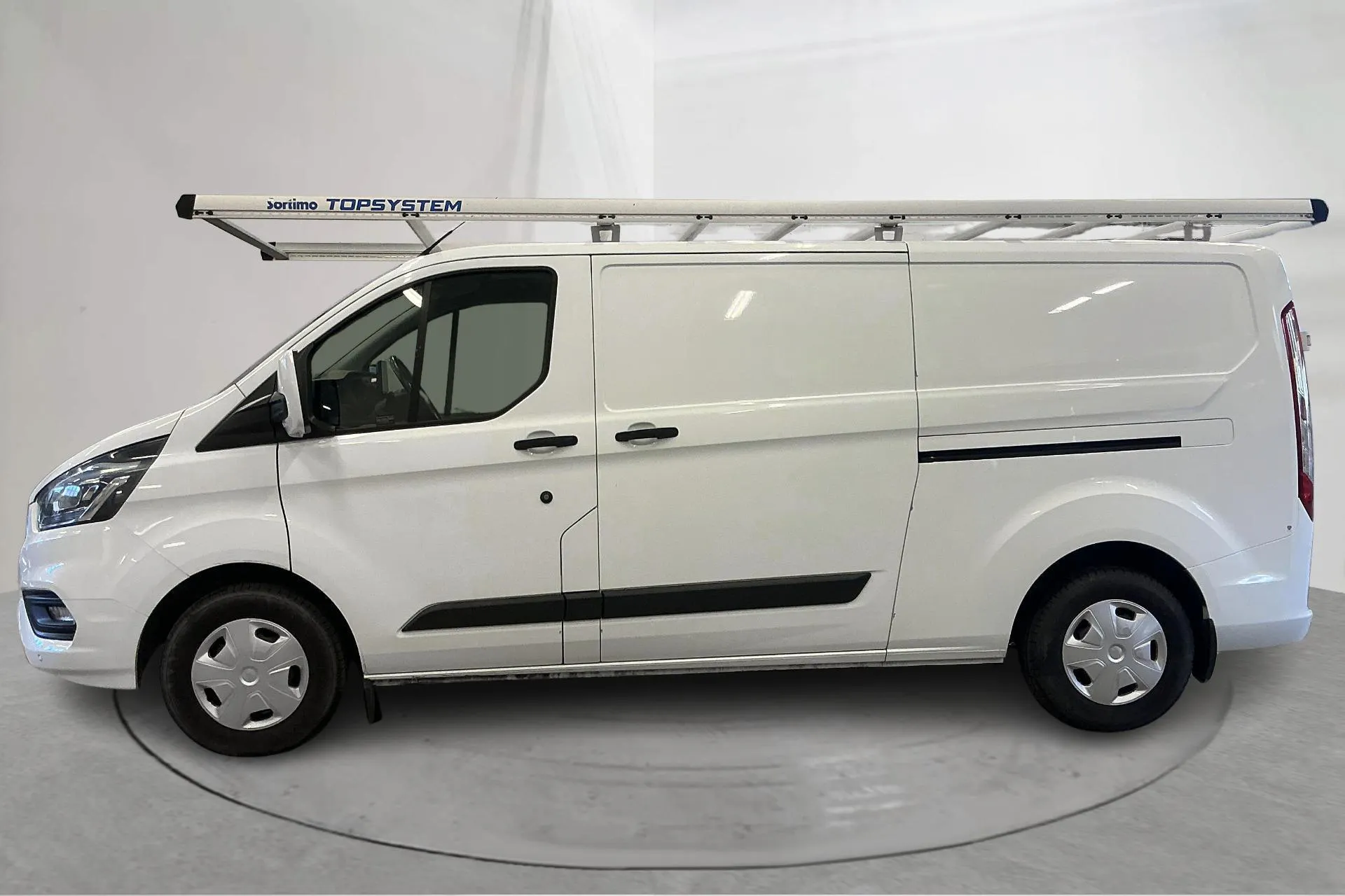 Presentation photo 2 of 18: Ford Transit Custom 300 (130hk) - 119 320 km - Manual - white - 2018