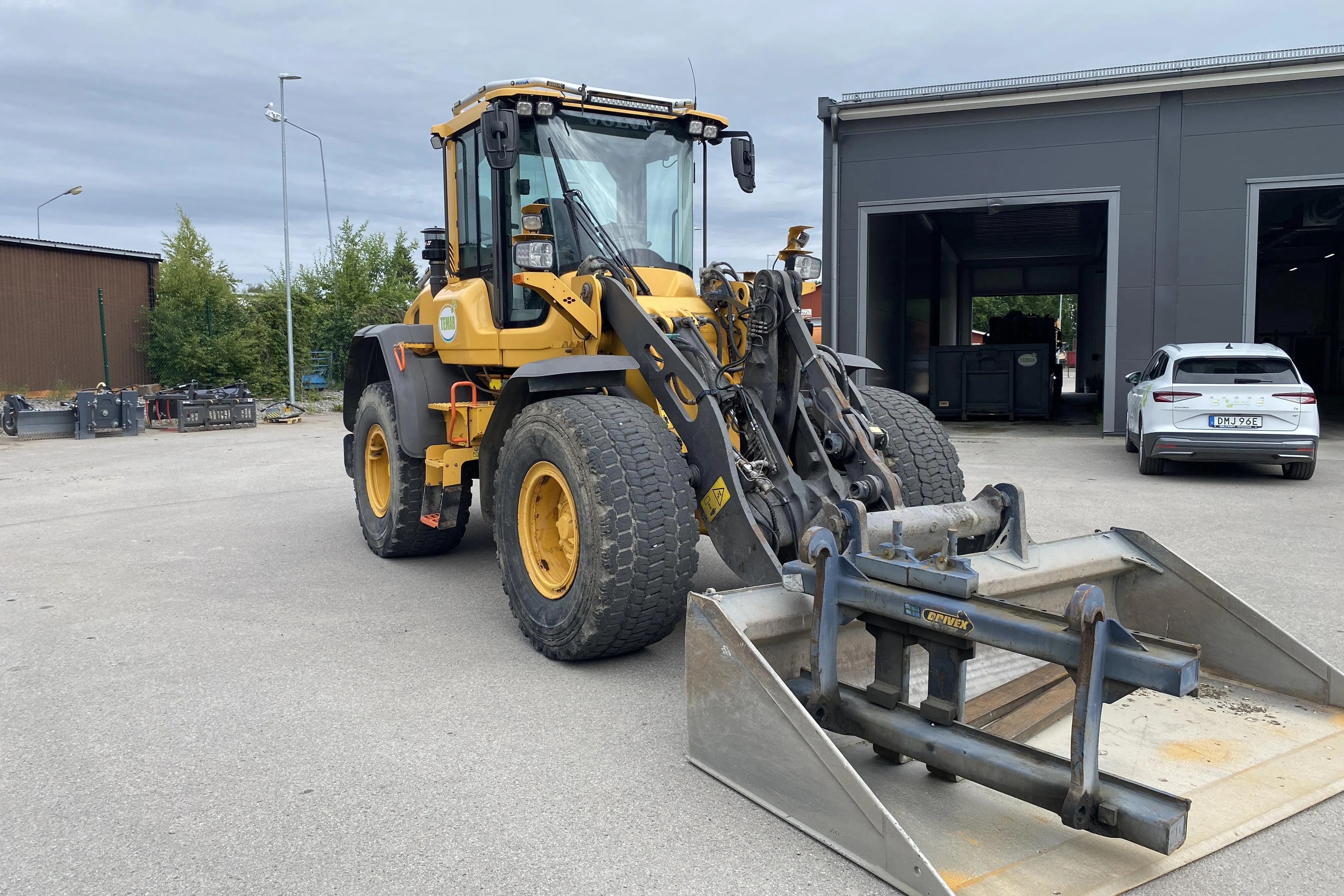 Presentationsfoto 2 av 47: VOLVO L60H hjullastare - 0 km - Automat - gul - 2019