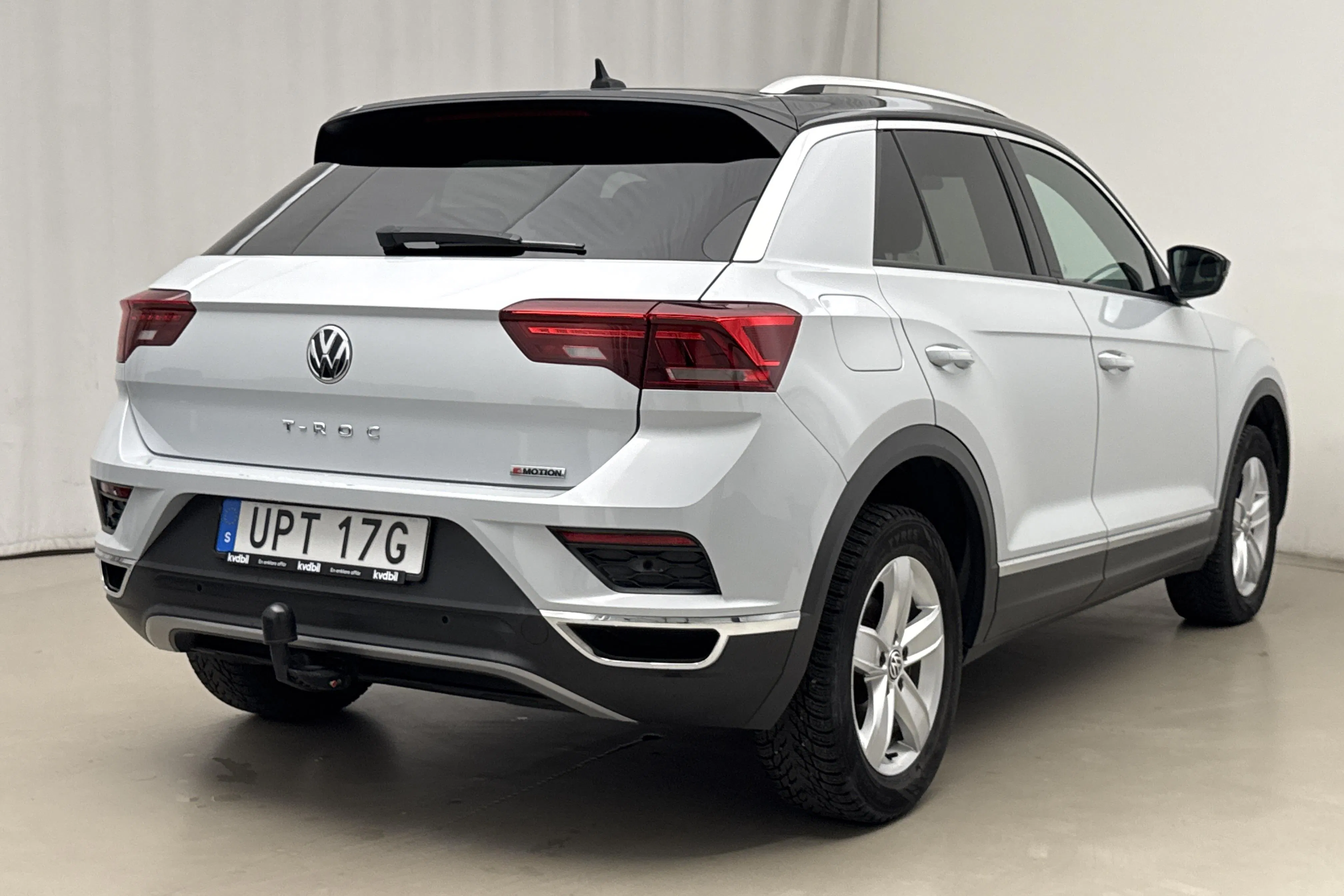 Esitlusfoto 2 aadressil 18: VW T-Roc 2.0 TSI 4MOTION (190hk) - 97 410 km - Automaatne - valge - 2020