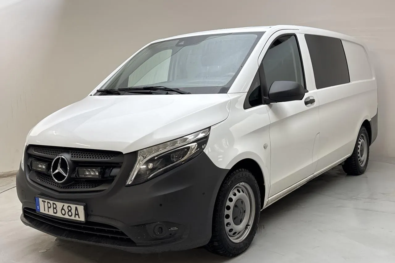 Presentation photo 1 of 15: Mercedes Vito 116 CDI W640 (163hk) - 272 950 km - Automatic - white - 2019
