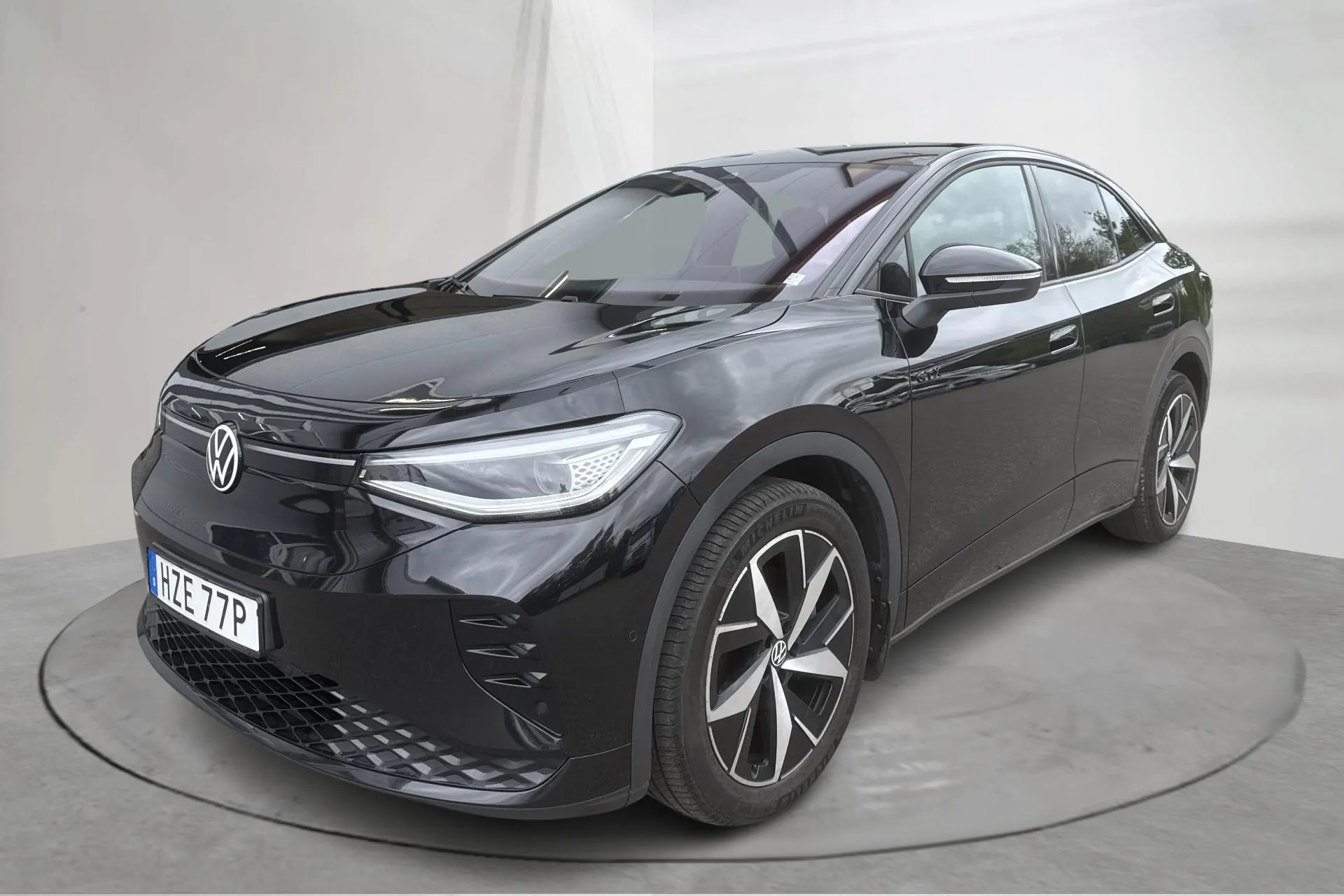 Presentationsfoto 1 av 16: VW ID.5 GTX 4-Motion 77kWh (299hk) - 12 312 mil - Automat - svart - 2023
