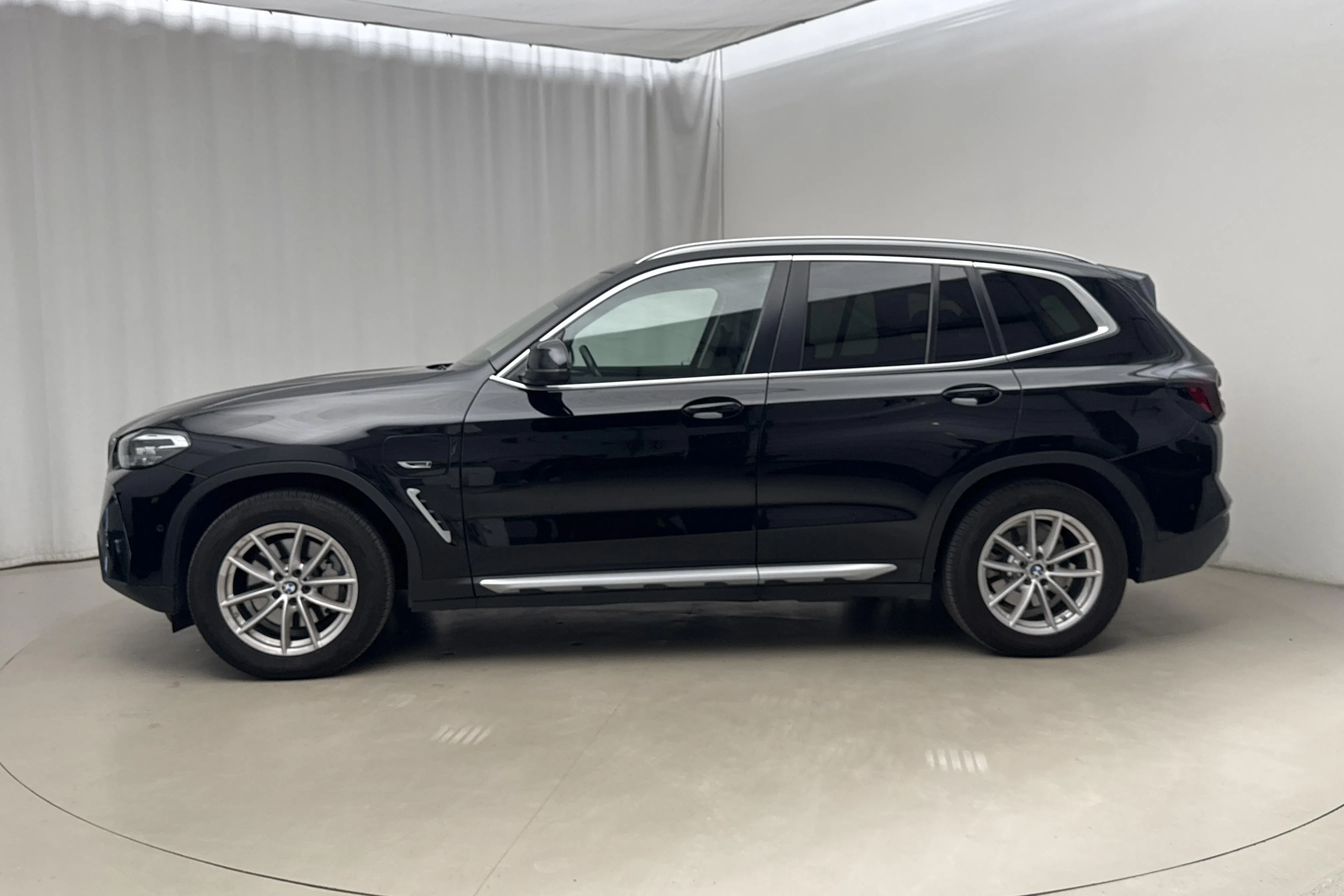 Presentation photo 2 of 20: BMW X3 xDrive30e, G01 LCI (292hk) - 105 270 km - Automatic - black - 2022