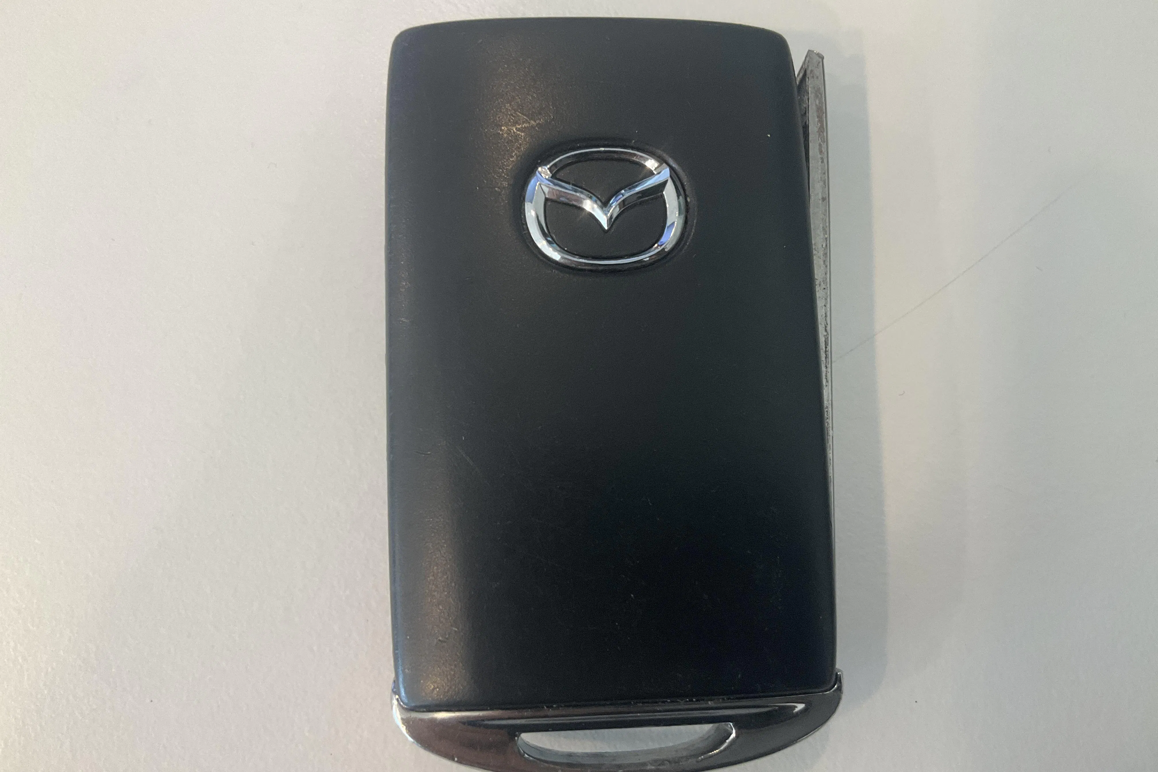 Presentationsfoto 18 av 18: Mazda MX-30 e-Skyactiv (145hk) - 3 350 mil - Automat - röd - 2020