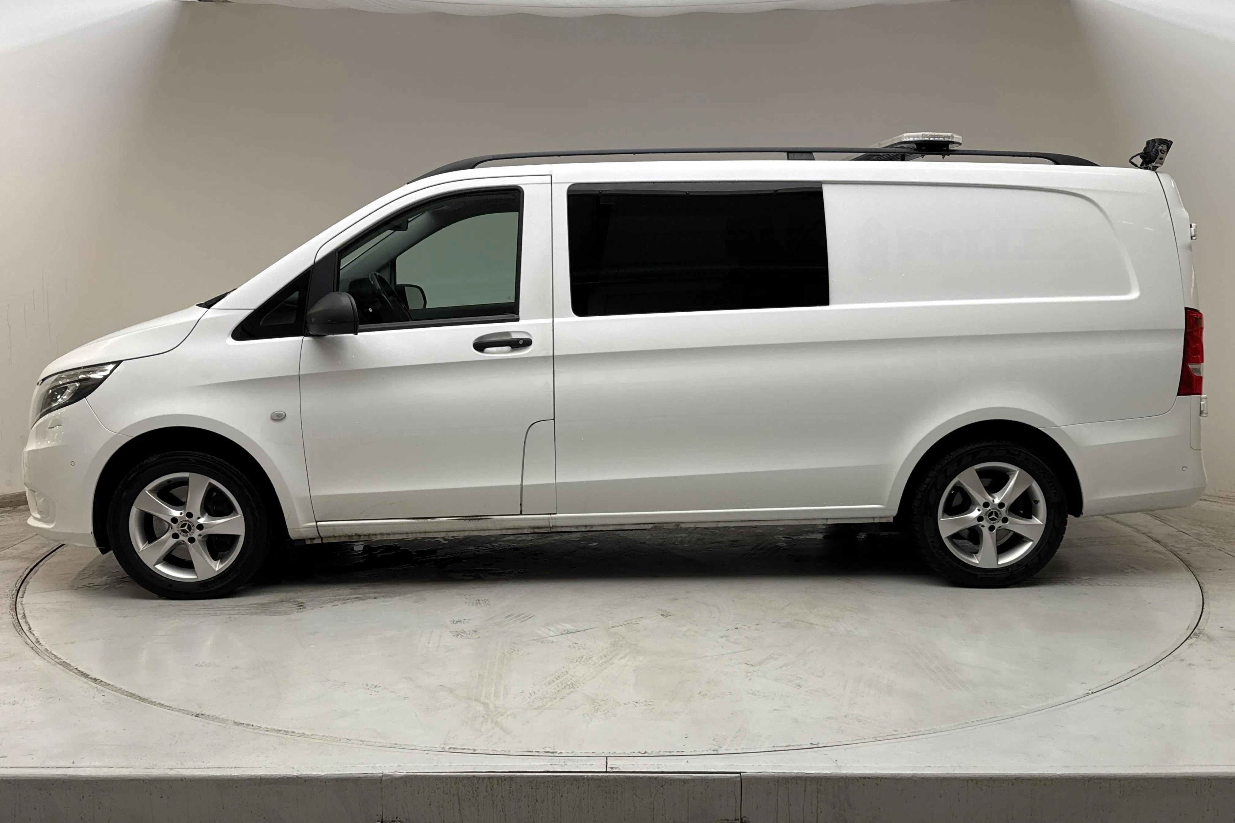 Presentation photo 2 of 13: Mercedes Vito Mixto 119 CDI 4MATIC W447 (190hk) - 224 550 km - Automatic - white - 2021