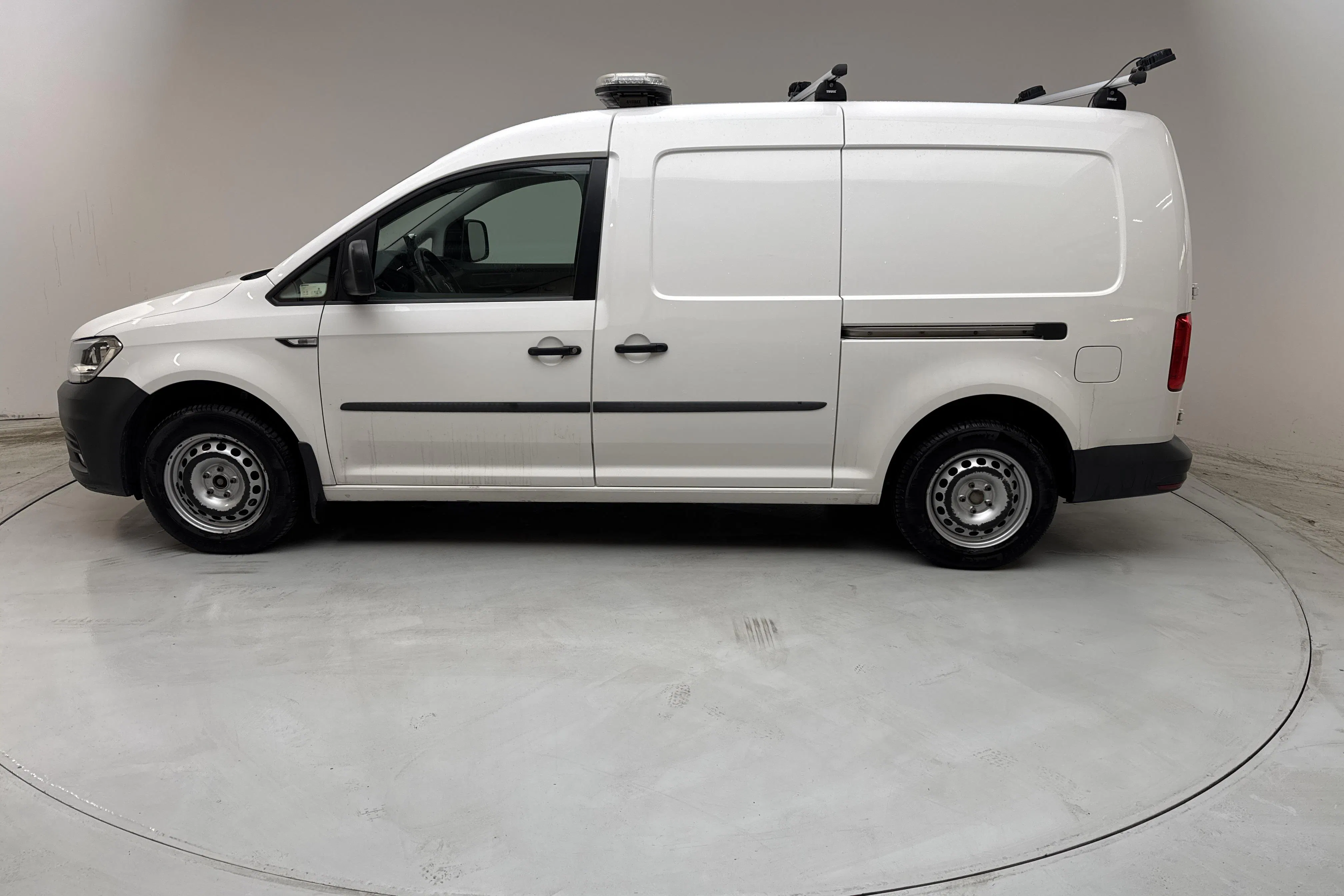 Presentation photo 2 of 13: VW Caddy 1.4 TGI Maxi Skåp (110hk) - 79 510 km - Manual - white - 2020