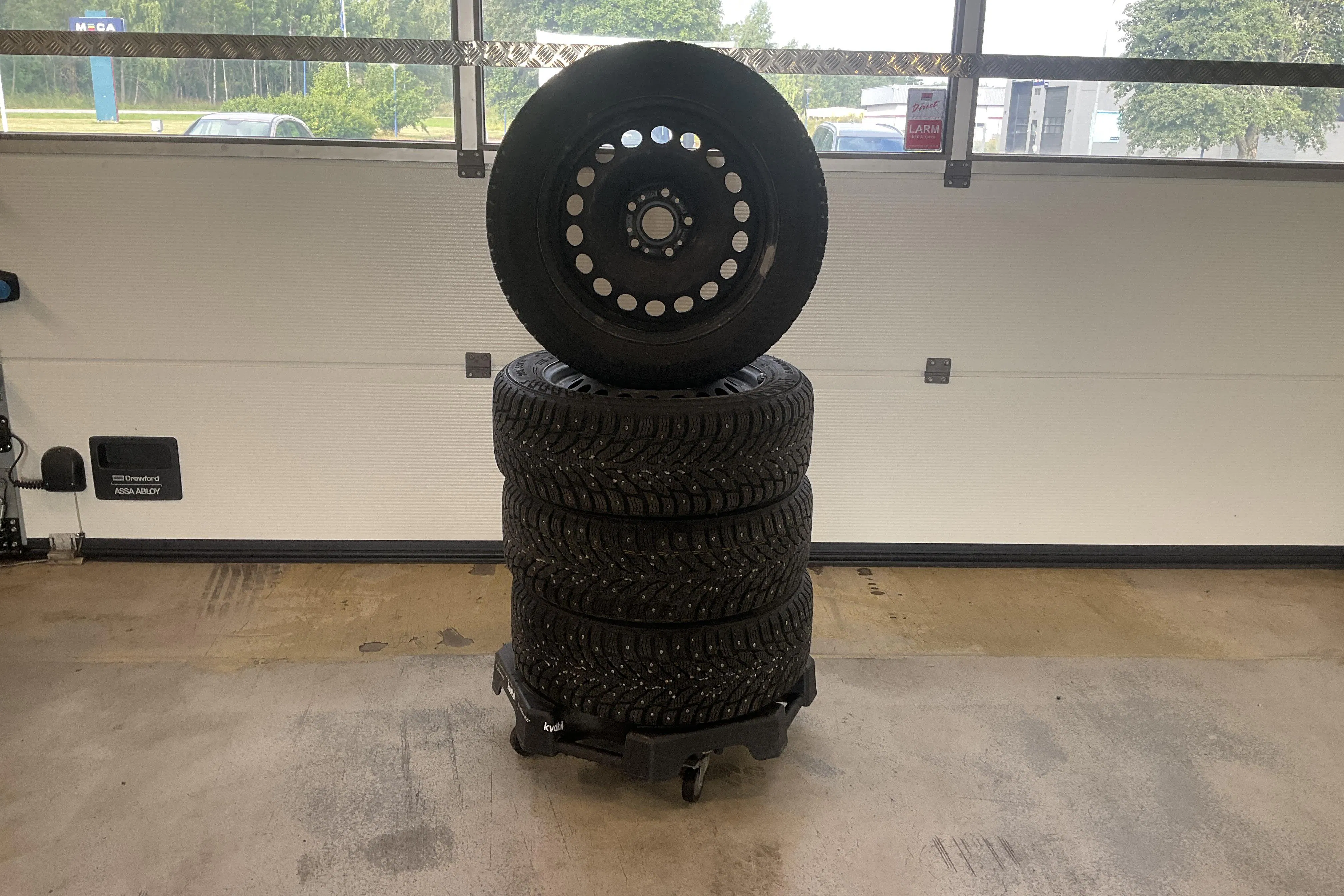 Presentation photo 16 of 16: VW Caddy 2.0 TDI Maxi Skåp (102hk) - 89 210 km - Manual - white - 2020
