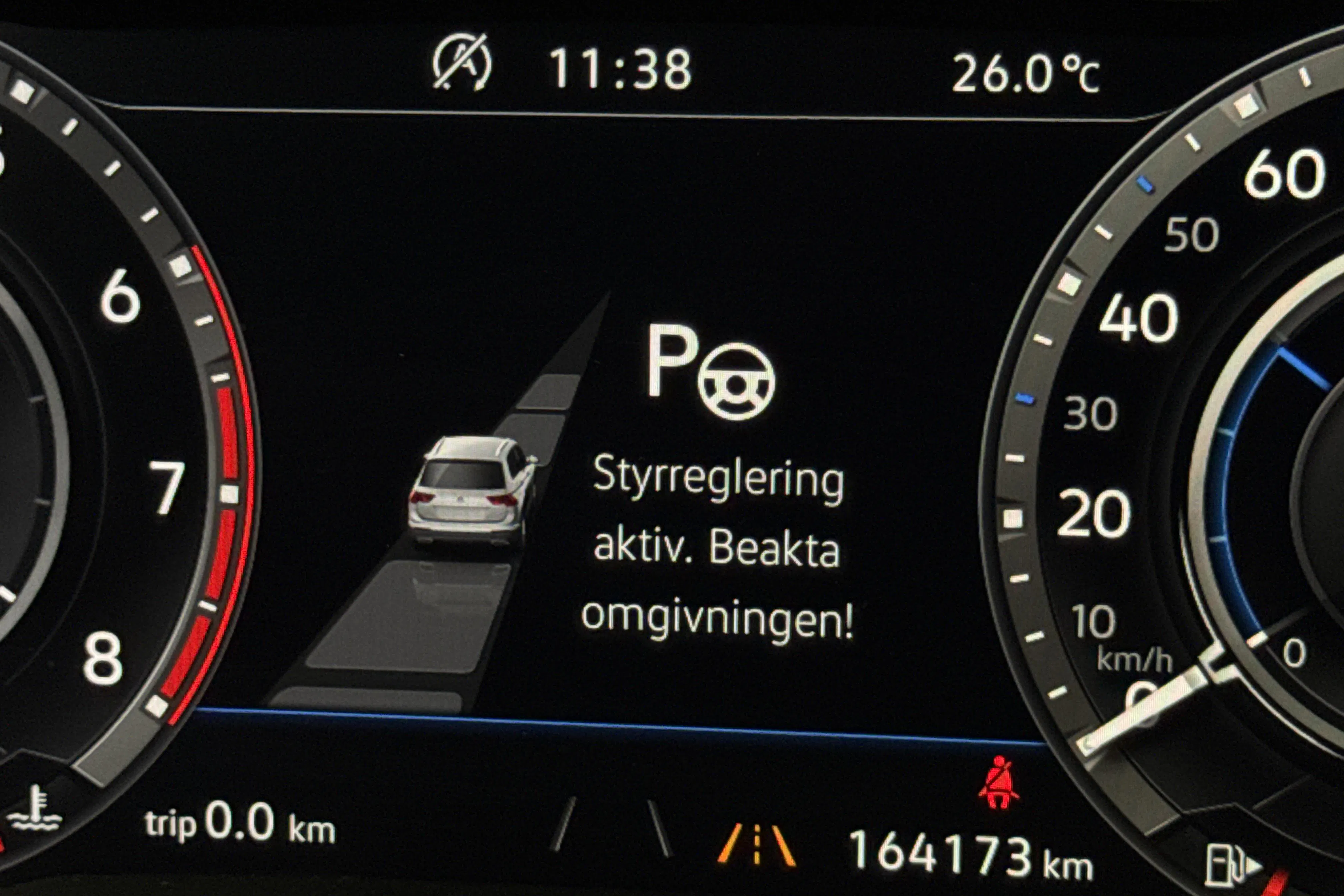 Presentation photo 29 of 29: VW Tiguan Allspace 2.0 TSI 4MOTION (220hk) - 164 160 km - Automatic - white - 2018