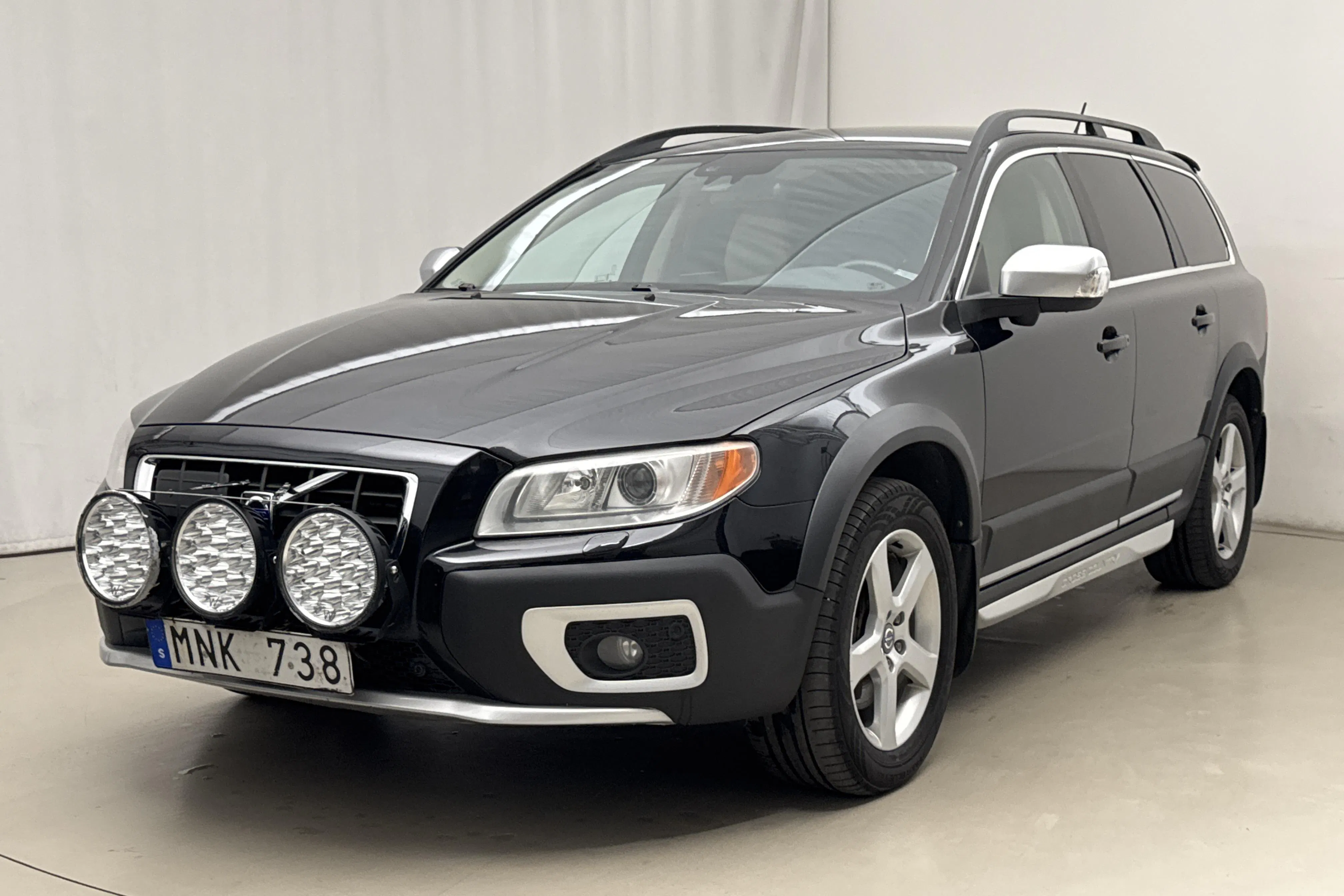 Presentation photo 1 of 22: Volvo XC70 II D5 AWD (185hk) - 354 640 km - Automatic - black - 2009