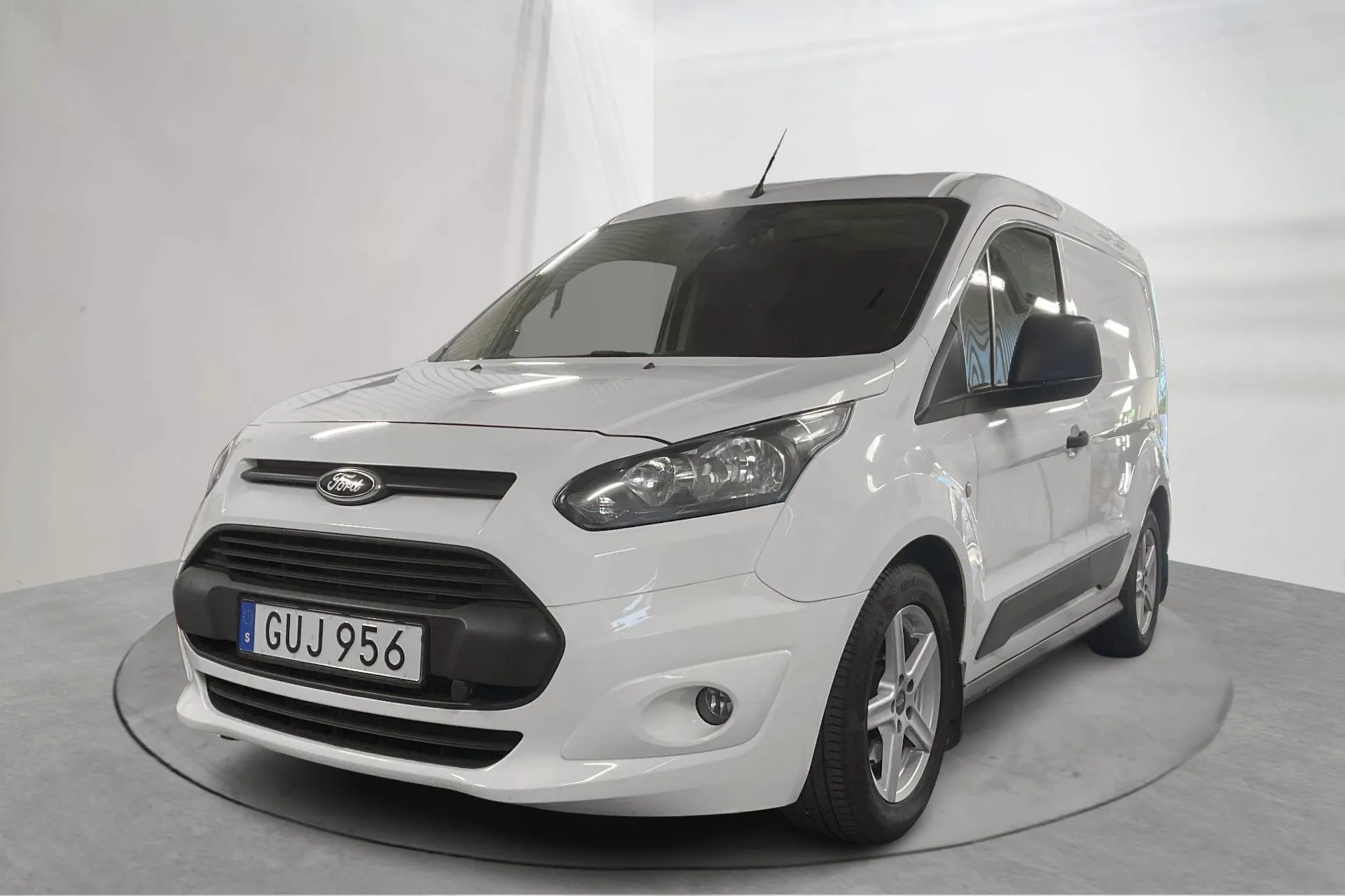 Presentationsfoto 1 av 16: Ford Transit Connect 1.6 TDCi (95hk) - 4 595 mil - Manuell - vit - 2015