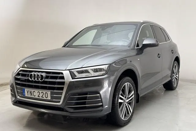 Presentation photo 1 of 13: Audi Q5 2.0 TDI quattro (190hk) - 17 202 Scandinavian mile - Automatic - gray - 2018