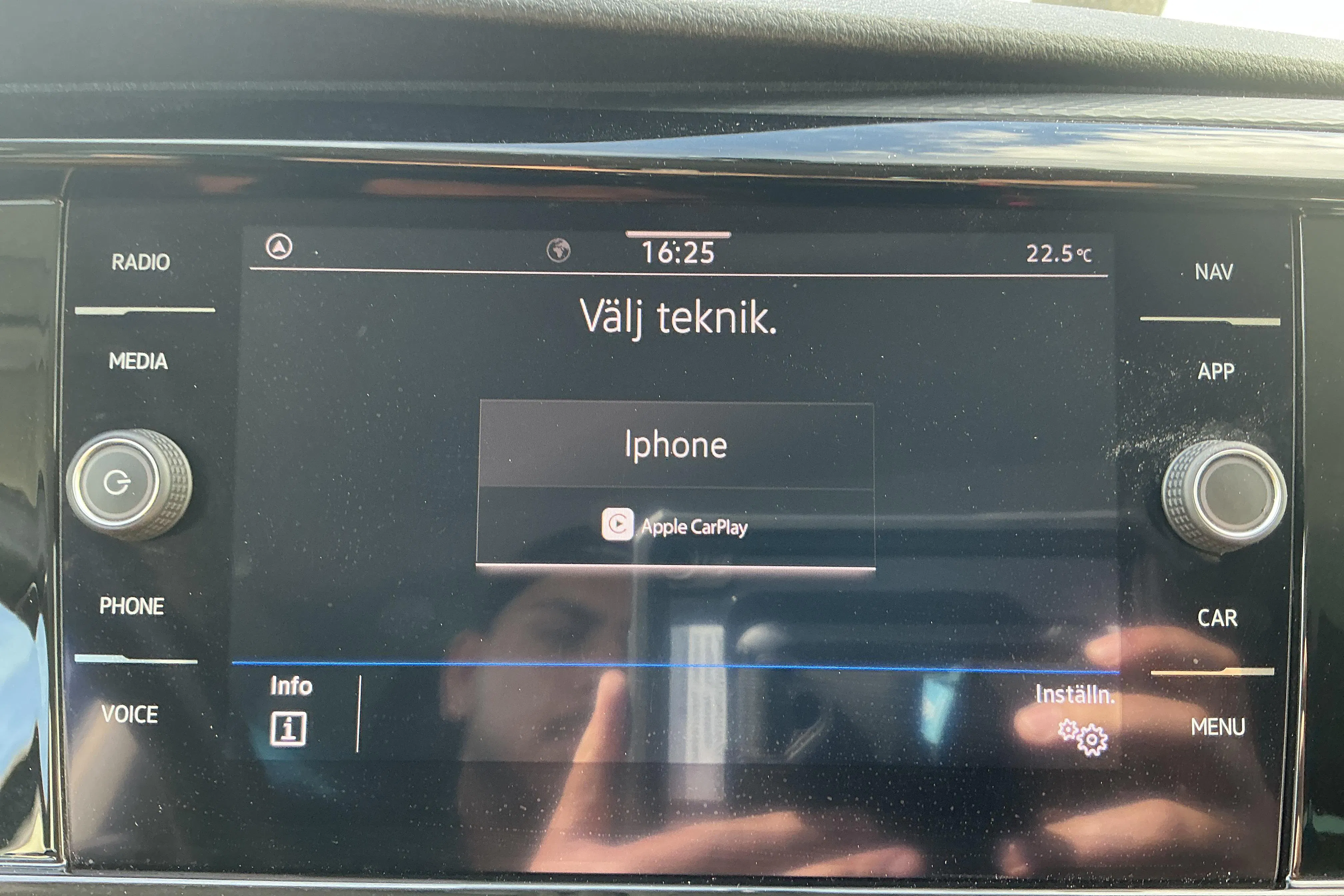 Presentationsfoto 31 av 31: VW Multivan T6.1 Skåp TDI 4MOTION (199hk) - 10 422 mil - Automat - blå - 2020