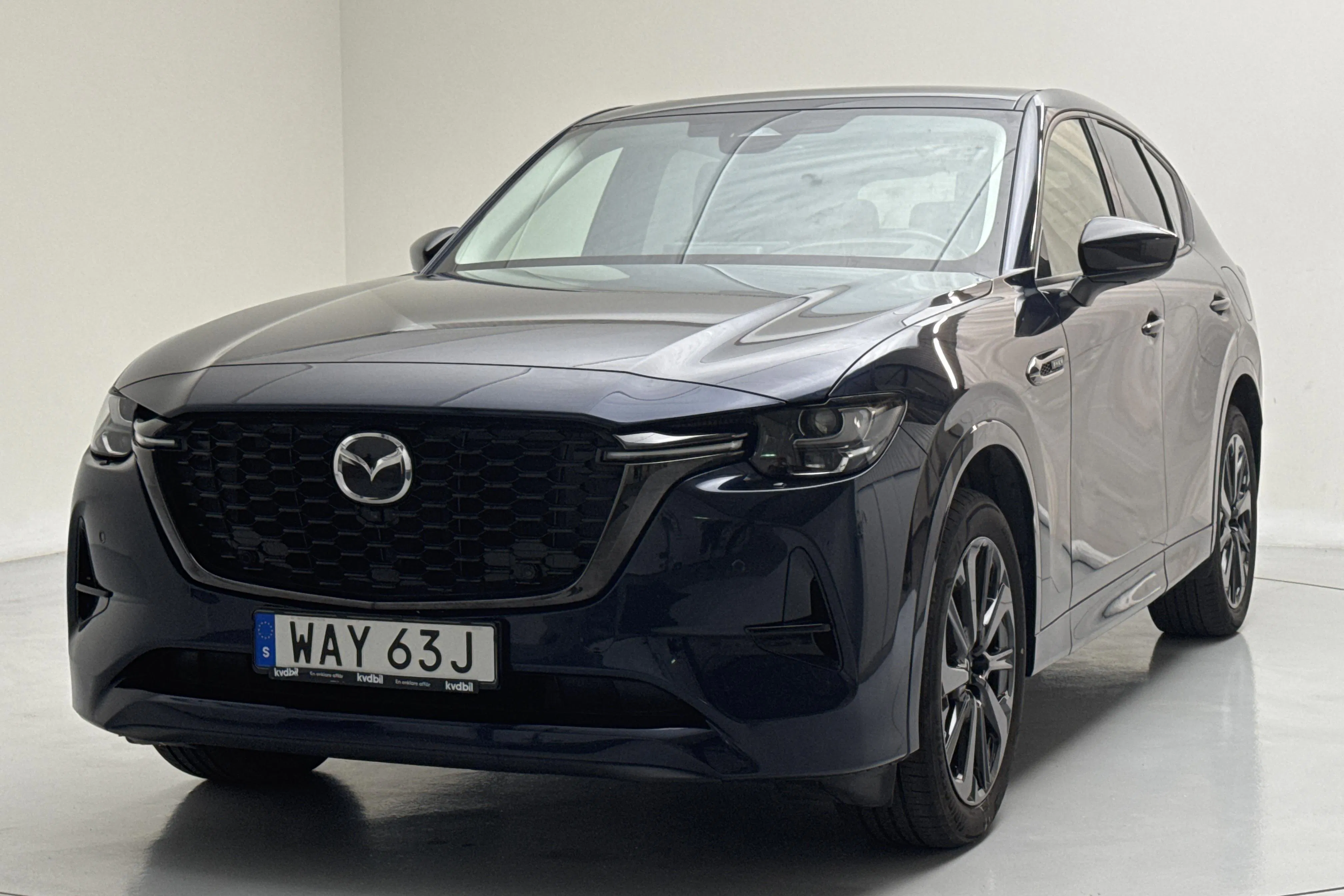 Presentation photo 1 of 21: Mazda CX-60 e-Skyactiv PHEV AWD (327hk) - 53 370 km - Automatic - blue - 2023