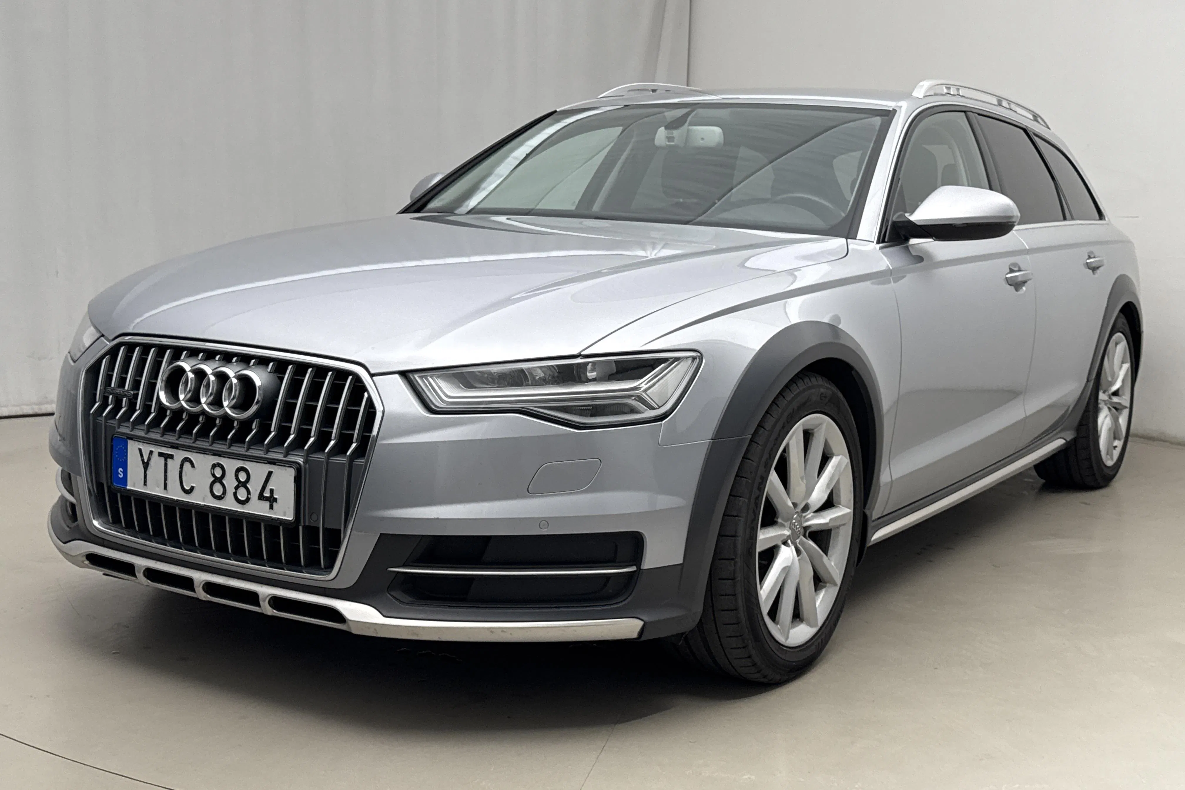 Presentation photo 1 of 18: Audi A6 Allroad 3.0 TDI quattro (190hk) - 236 850 km - Automatic - silver - 2018