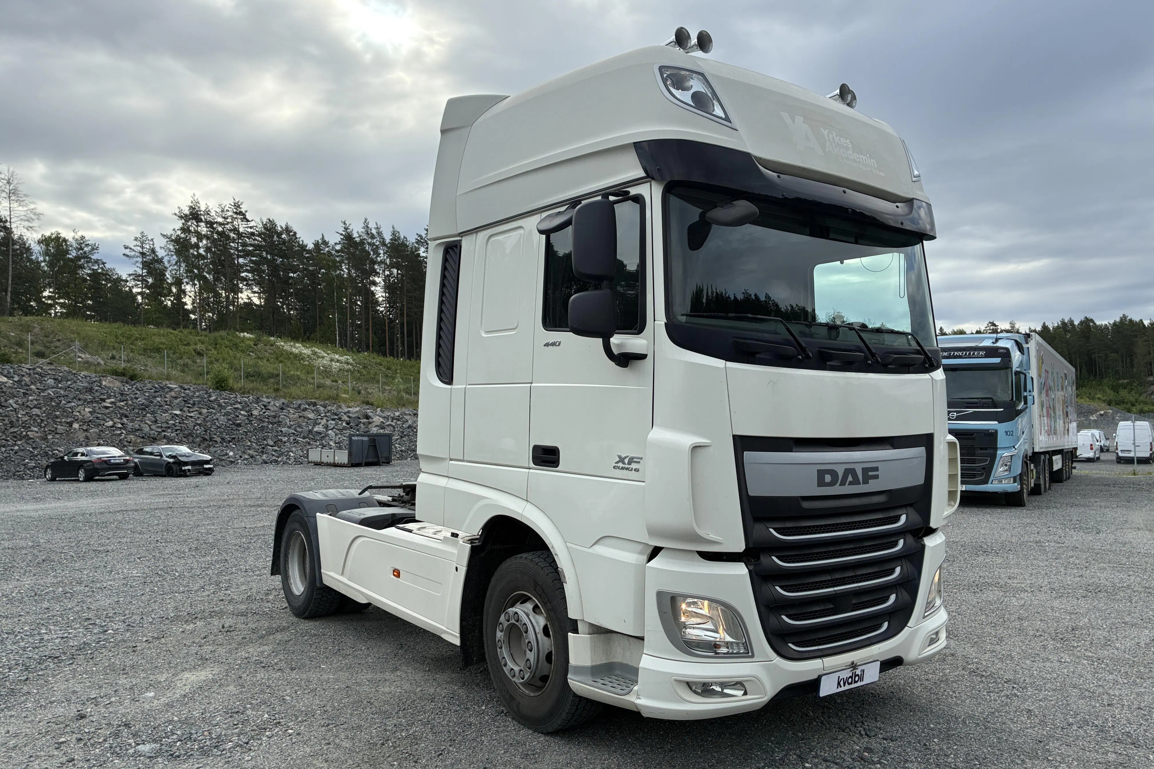 Presentation photo 2 of 109: DAF XF 440 FT - 68 582 km - Automatic - white - 2017