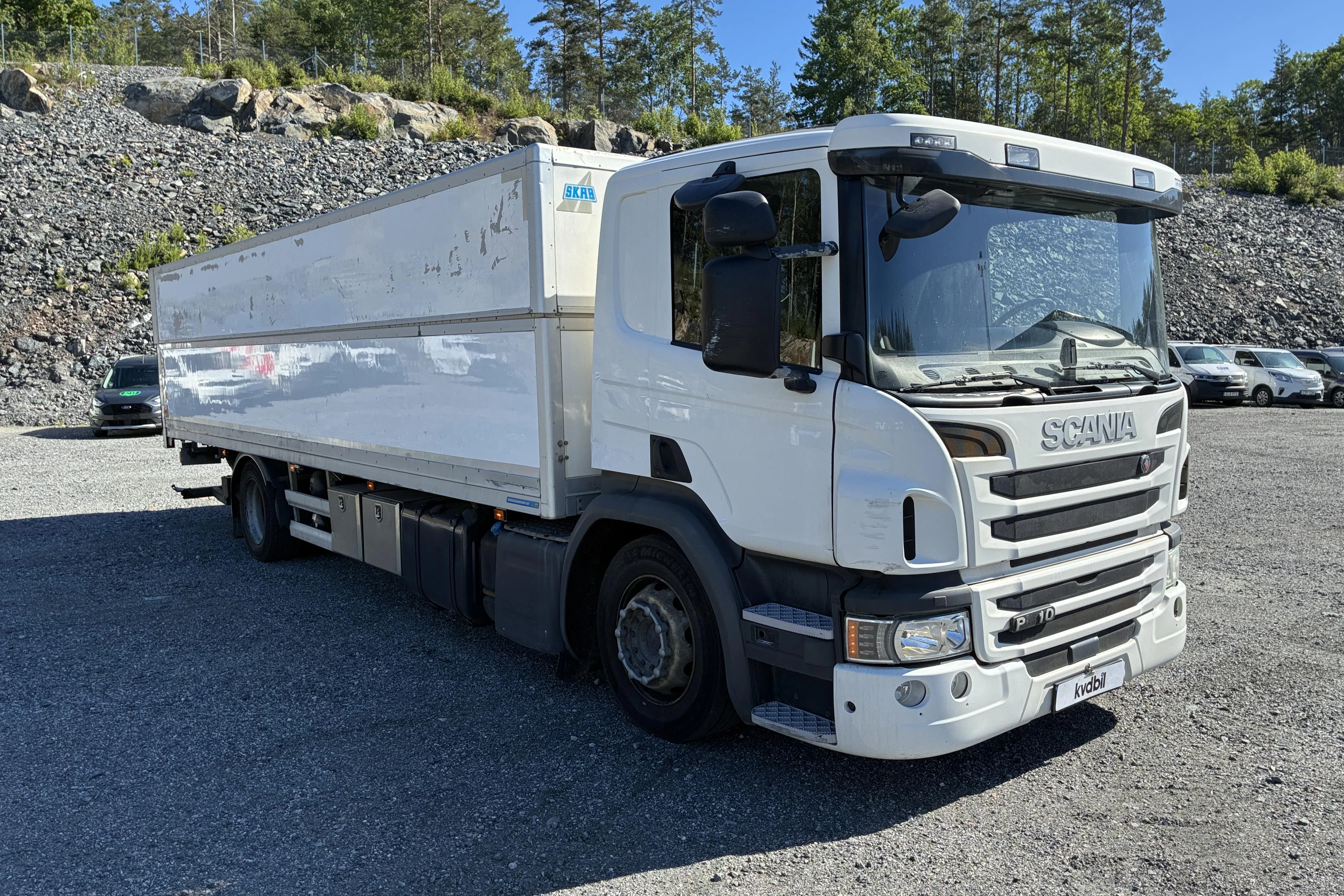Presentation photo 2 of 142: SCANIA P410 LB 4X2 MLB - 372 374 km - Automatic - white - 2016
