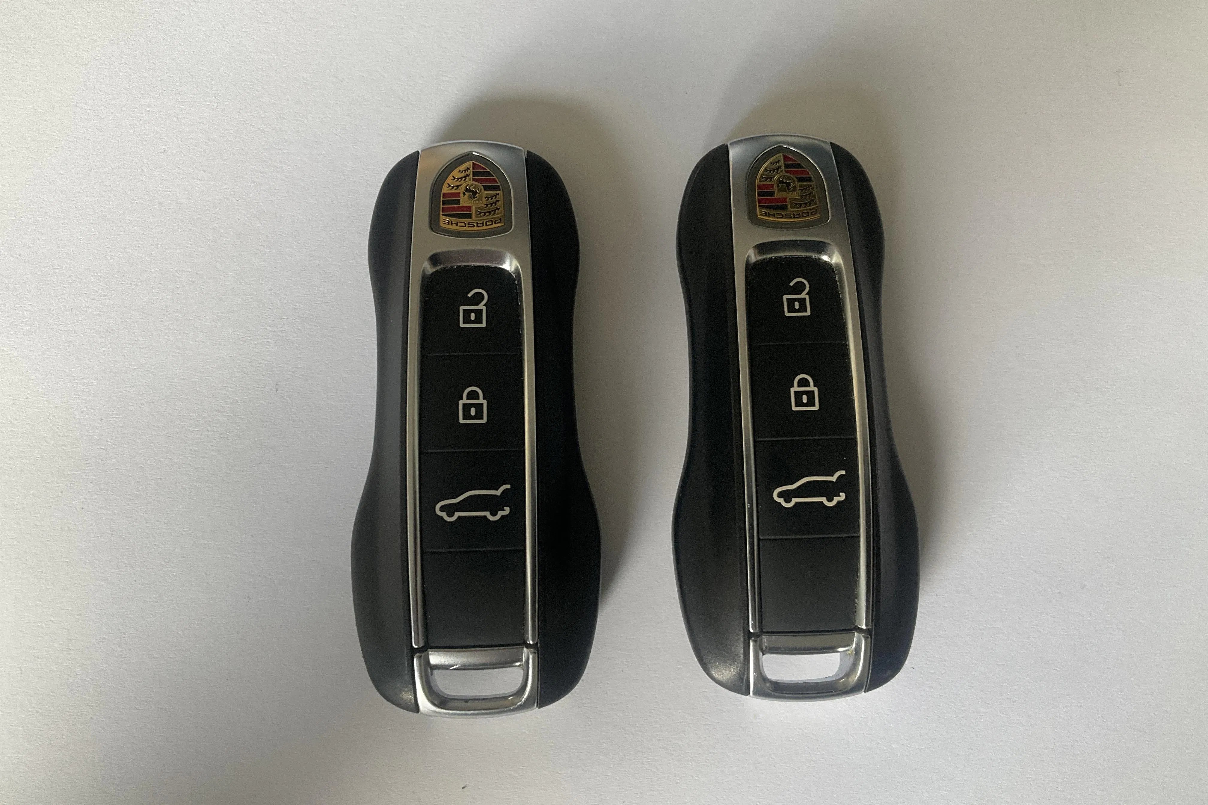 Presentationsfoto 21 av 21: Porsche Cayenne E-Hybrid (470hk) - 10 137 mil - Automat - grå - 2024