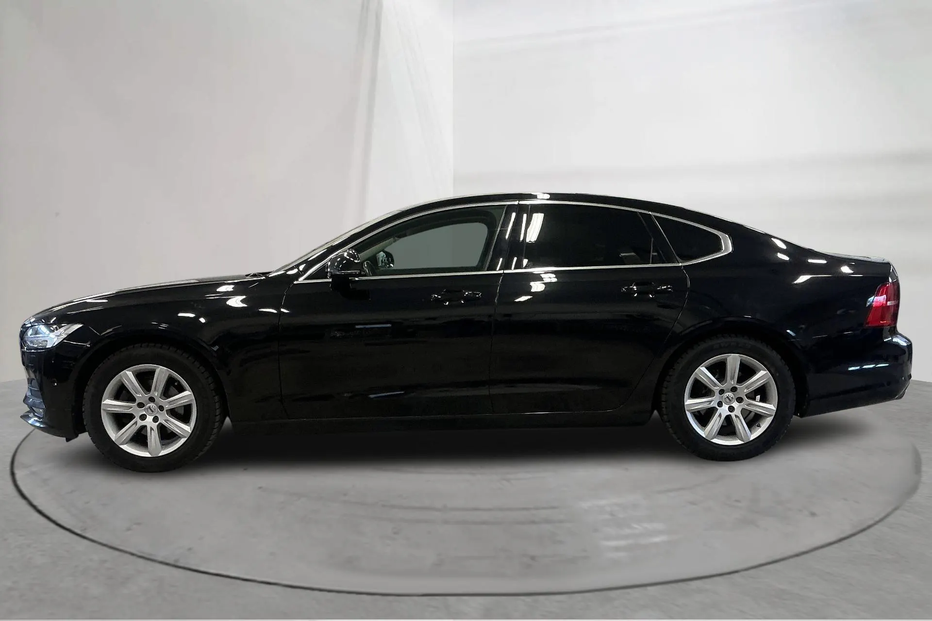 Presentation photo 2 of 16: Volvo S90 D4 (190hk) - 223 280 km - Automatic - black - 2018