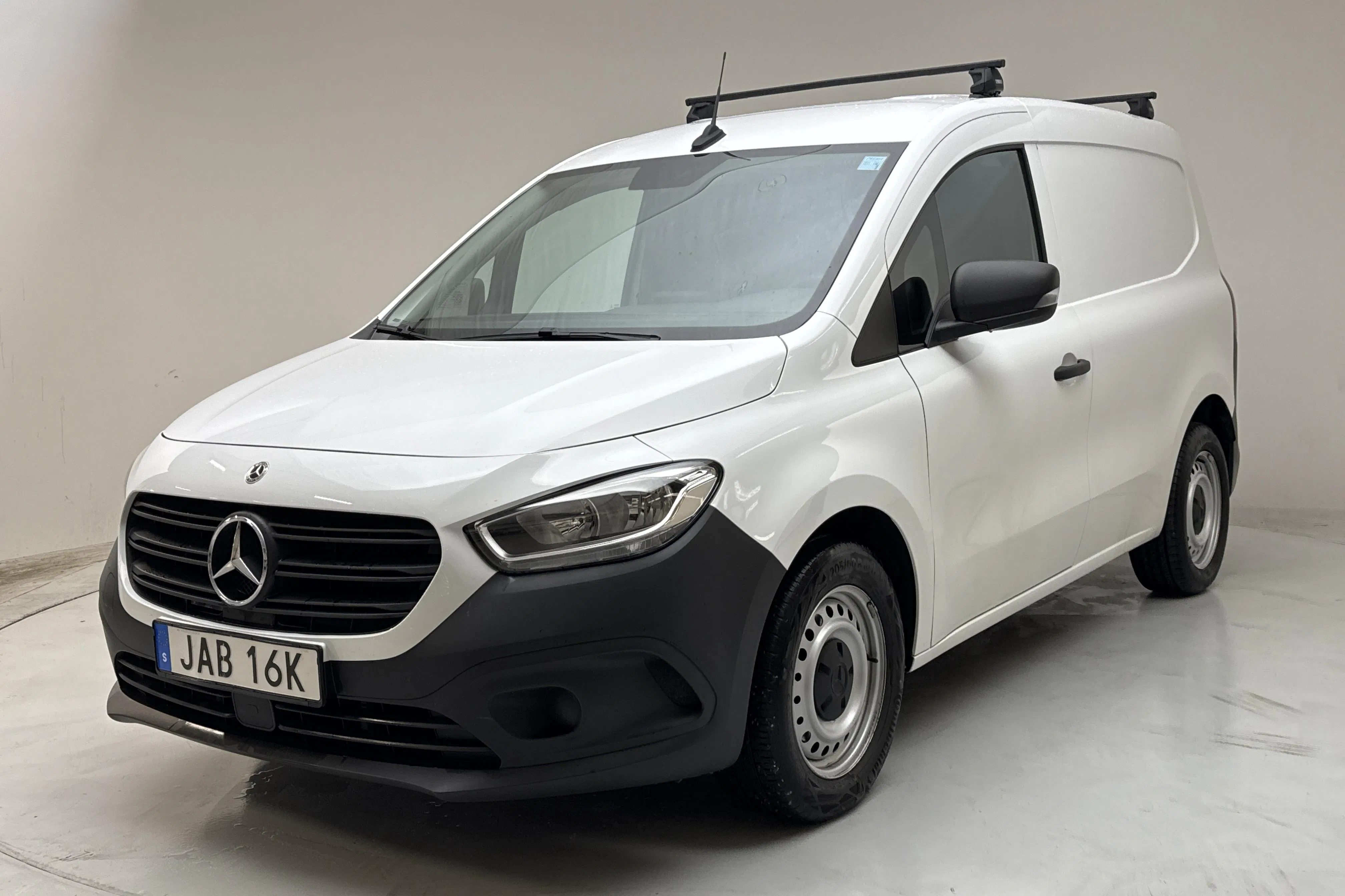 Presentation photo 1 of 13: Mercedes Citan 110 1.5 CDI (95hk) - 39 990 km - Automatic - white - 2023