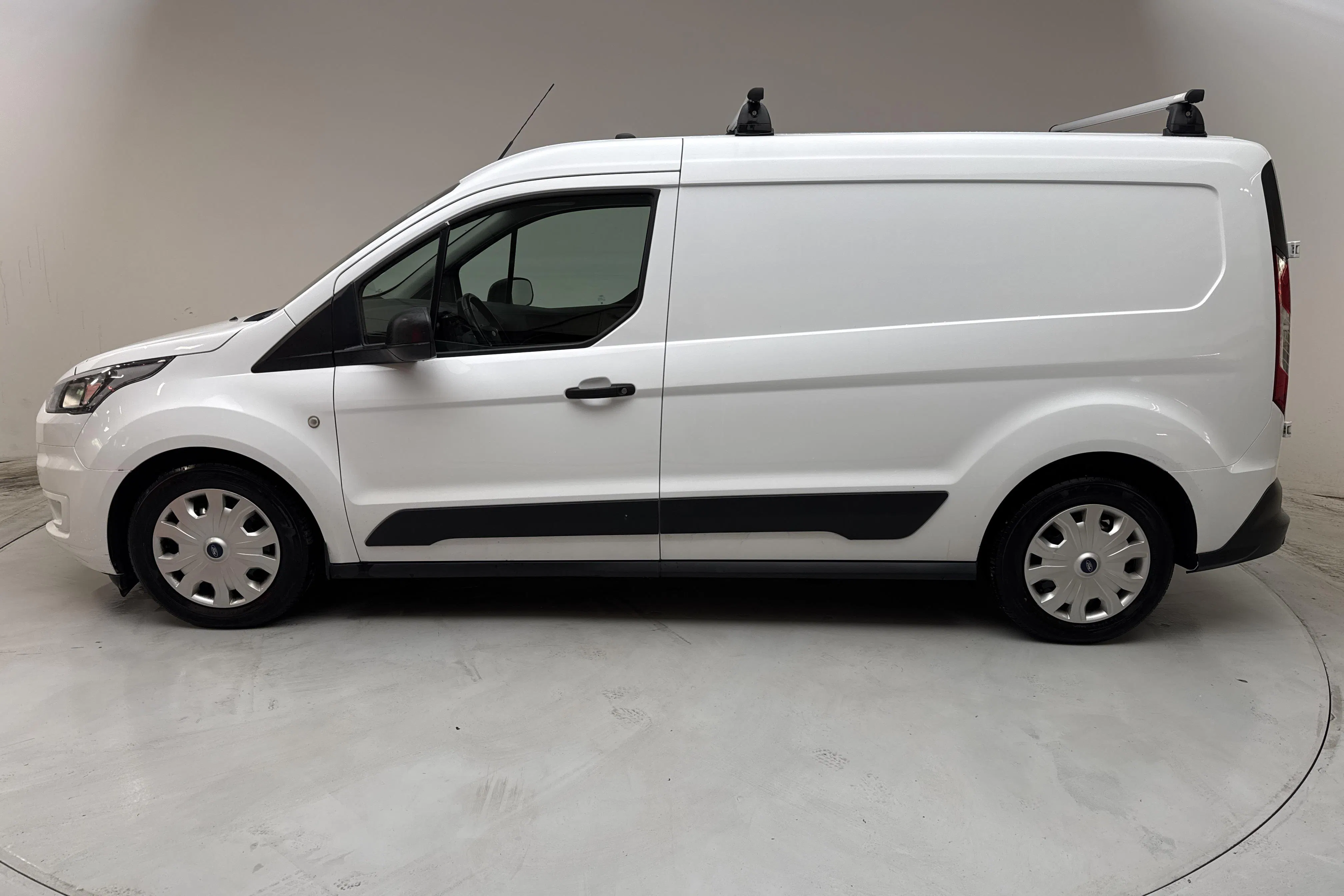 Presentation photo 2 of 11: Ford Transit Connect 1.5 EcoBlue (100hk) - 67 630 km - Automatic - white - 2020