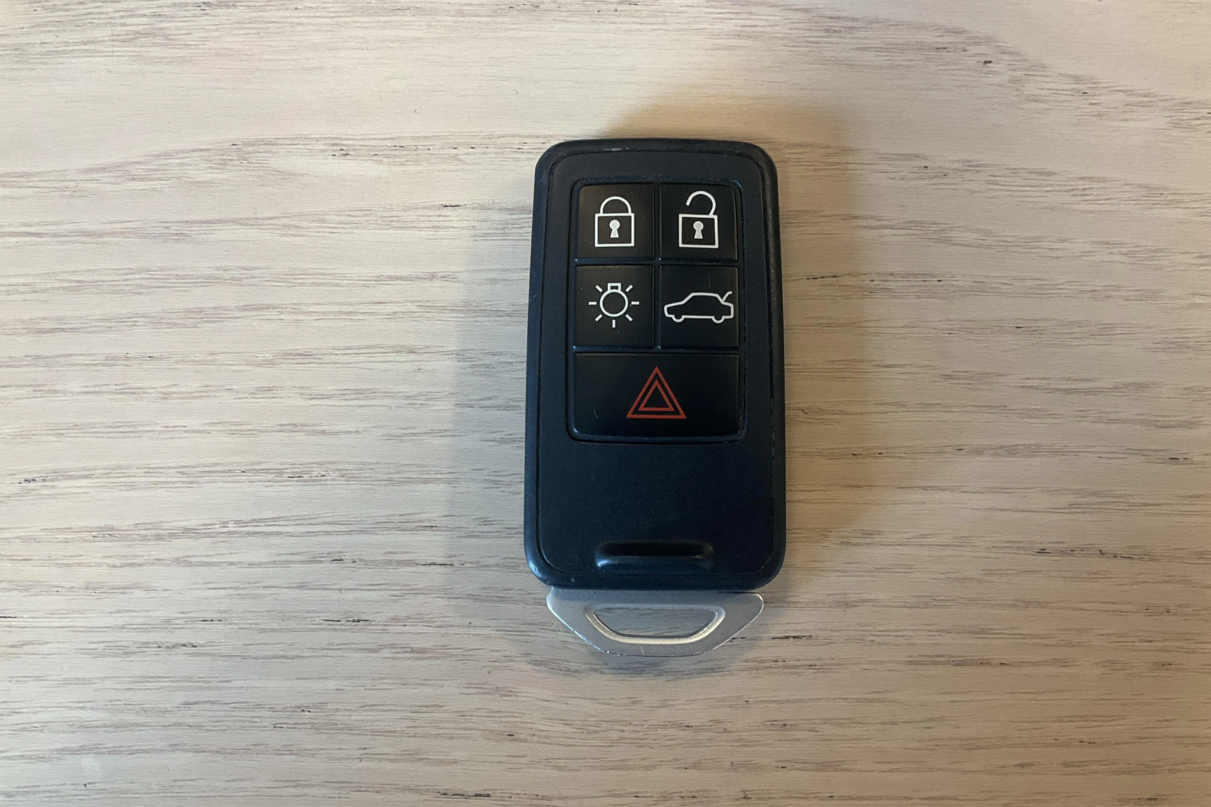 Presentationsfoto 12 av 12: Volvo V40 T2 (122hk) - 9 369 mil - Automat - grå - 2017