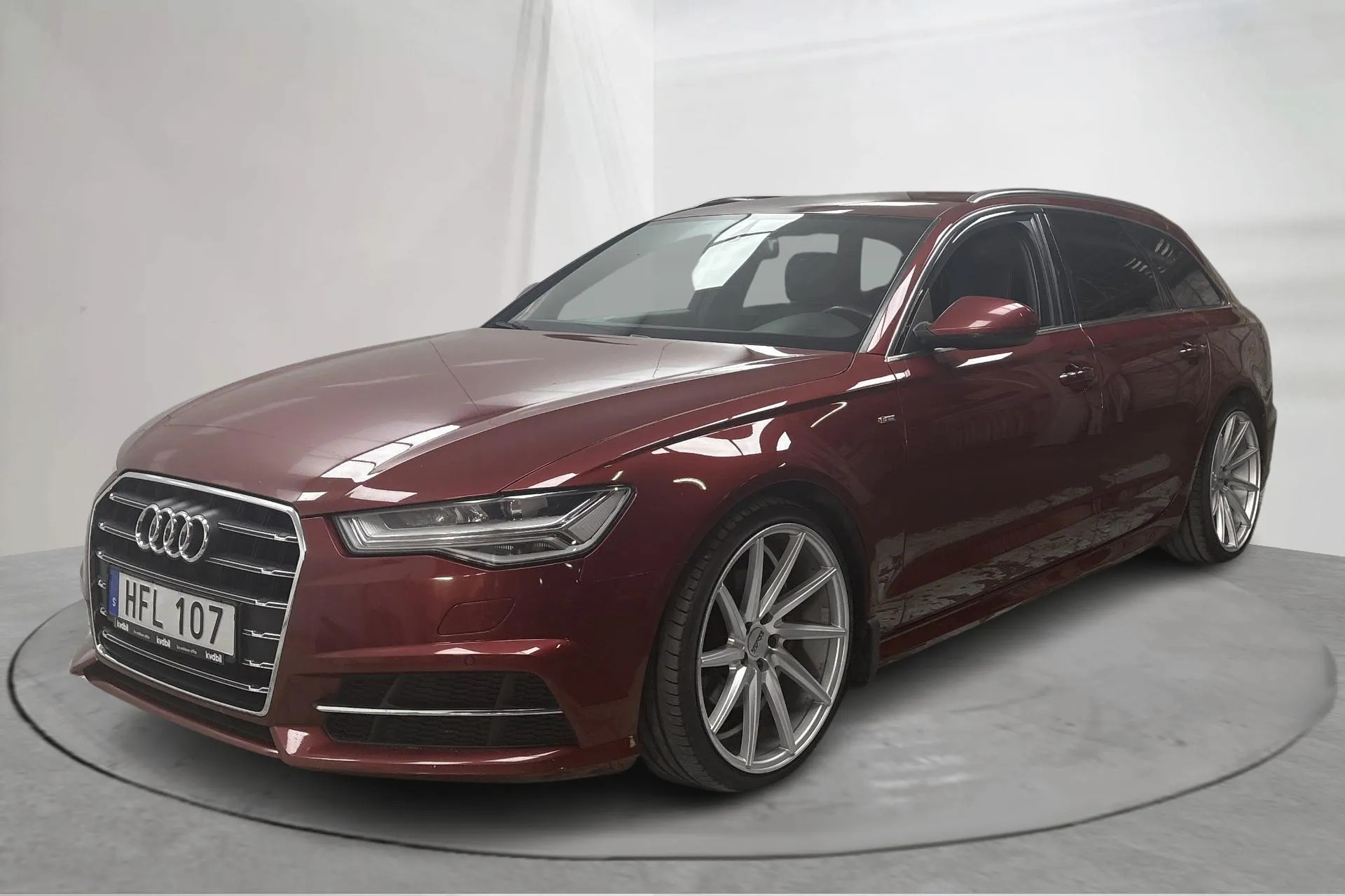 Presentation photo 1 of 16: Audi A6 2.0 TDI Avant quattro (190hk) - 21 850 Scandinavian mile - Automatic - red - 2018