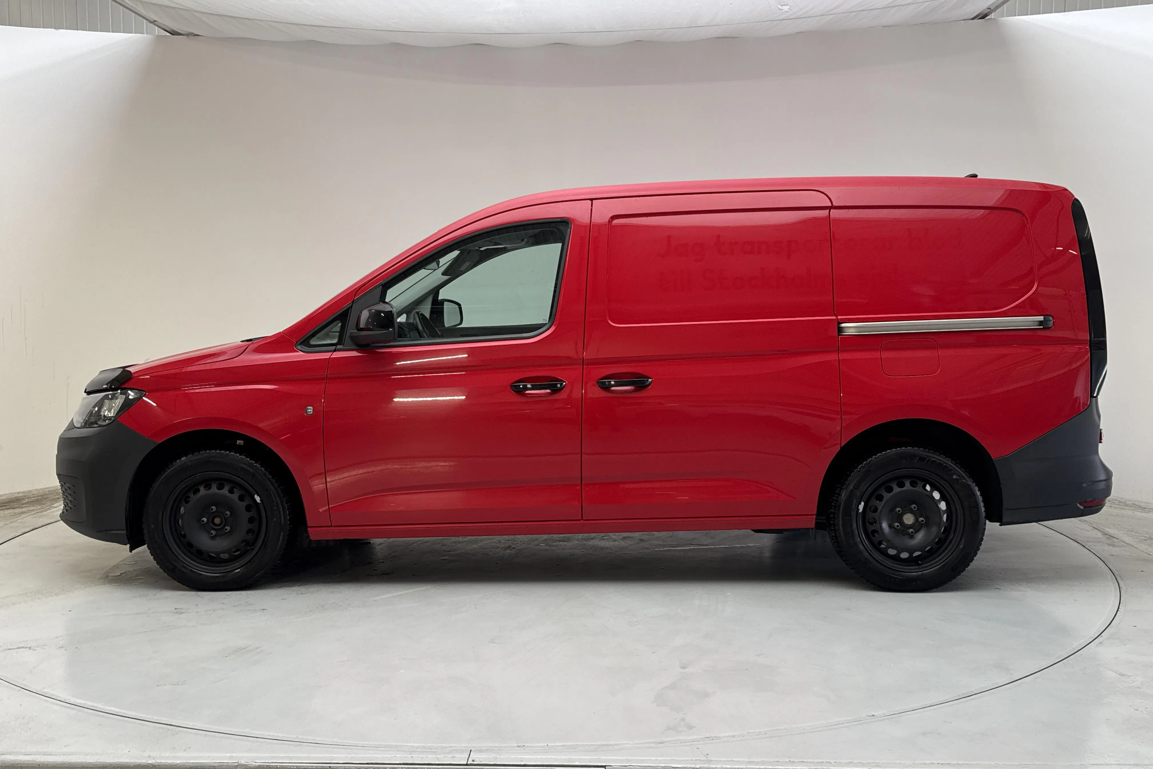 Presentationsfoto 2 av 14: VW Caddy Cargo Maxi 2.0 TDI (122hk) - 14 162 mil - Automat - röd - 2023