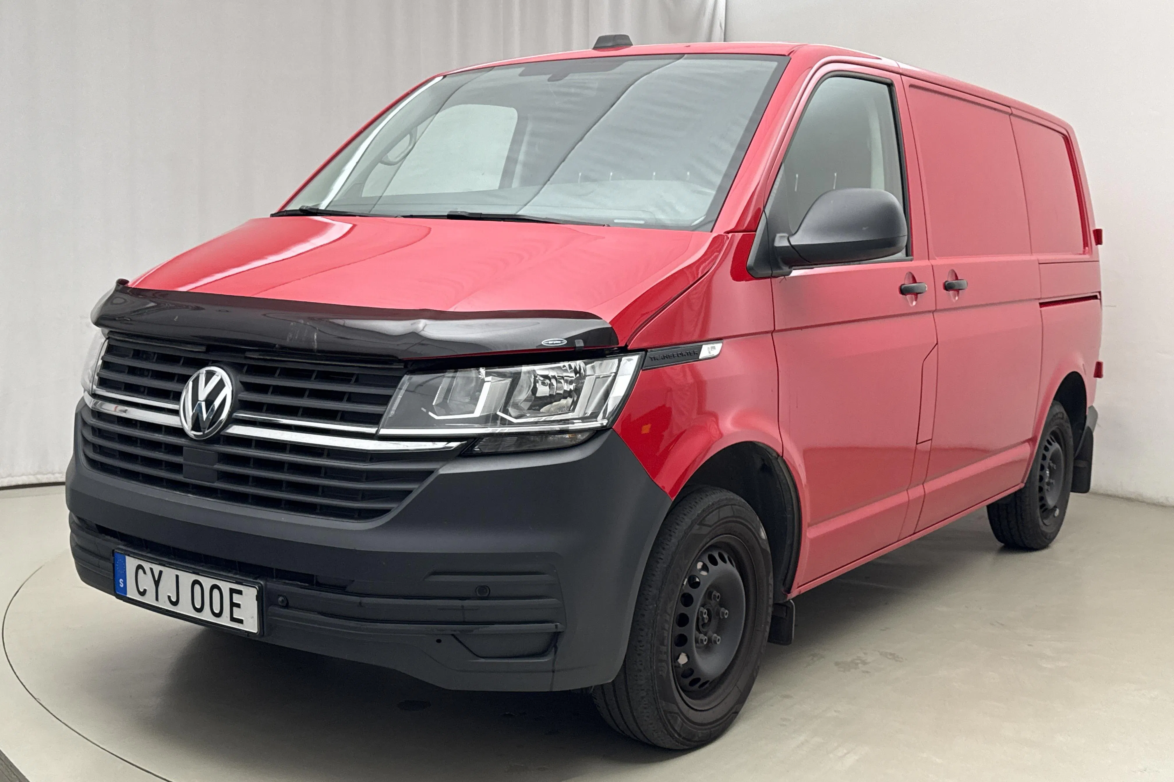 Presentation photo 1 of 19: VW Transporter T6.1 Skåp TDI (150hk) - 173 120 km - Automatic - red - 2023