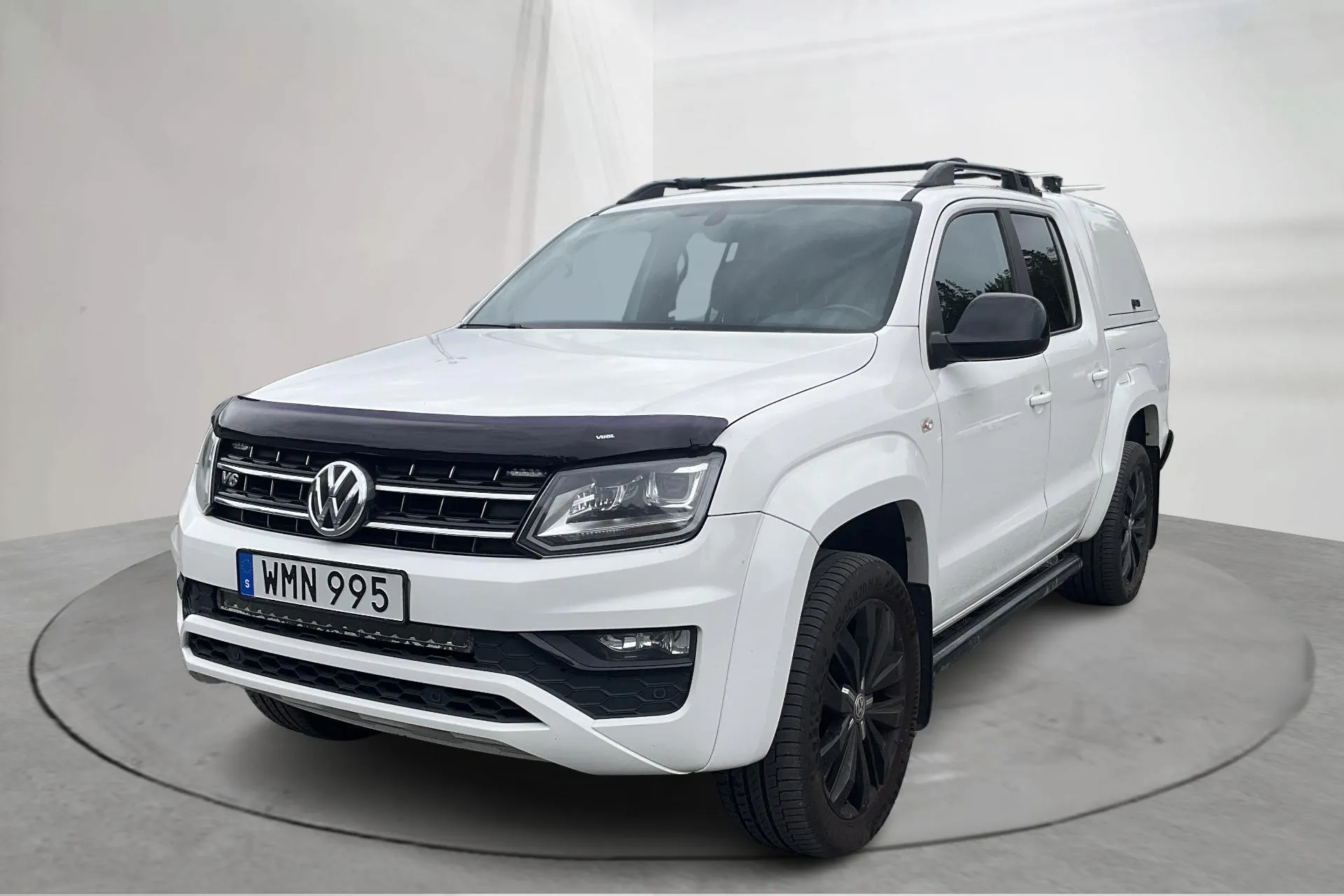 Presentationsfoto 1 av 14: VW Amarok 3.0 TDI 4motion (258hk) - 17 705 mil - Automat - vit - 2020