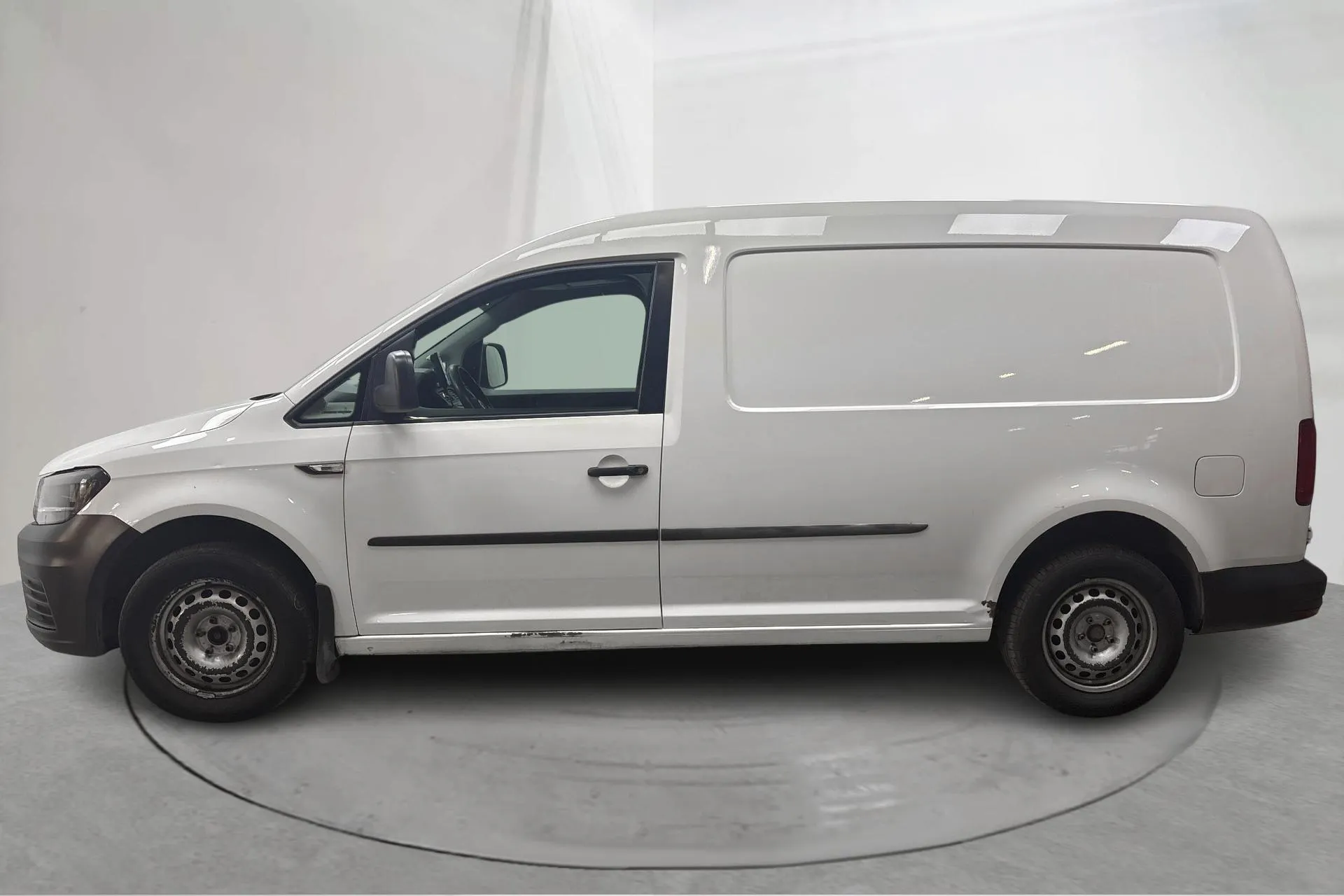 Presentationsfoto 2 av 14: VW Caddy 1.4 TGI Maxi Skåp (110hk) - 19 977 mil - Manuell - vit - 2018