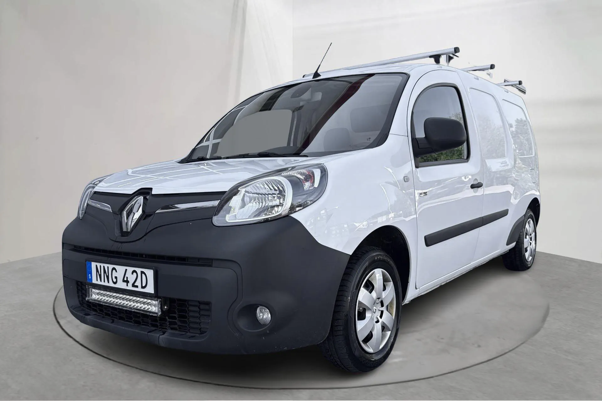 Presentation photo 1 of 16: Renault Kangoo Z.E Power Plus 33kWh Maxi Skåp (60hk) - 69 580 km - Automatic - white - 2021