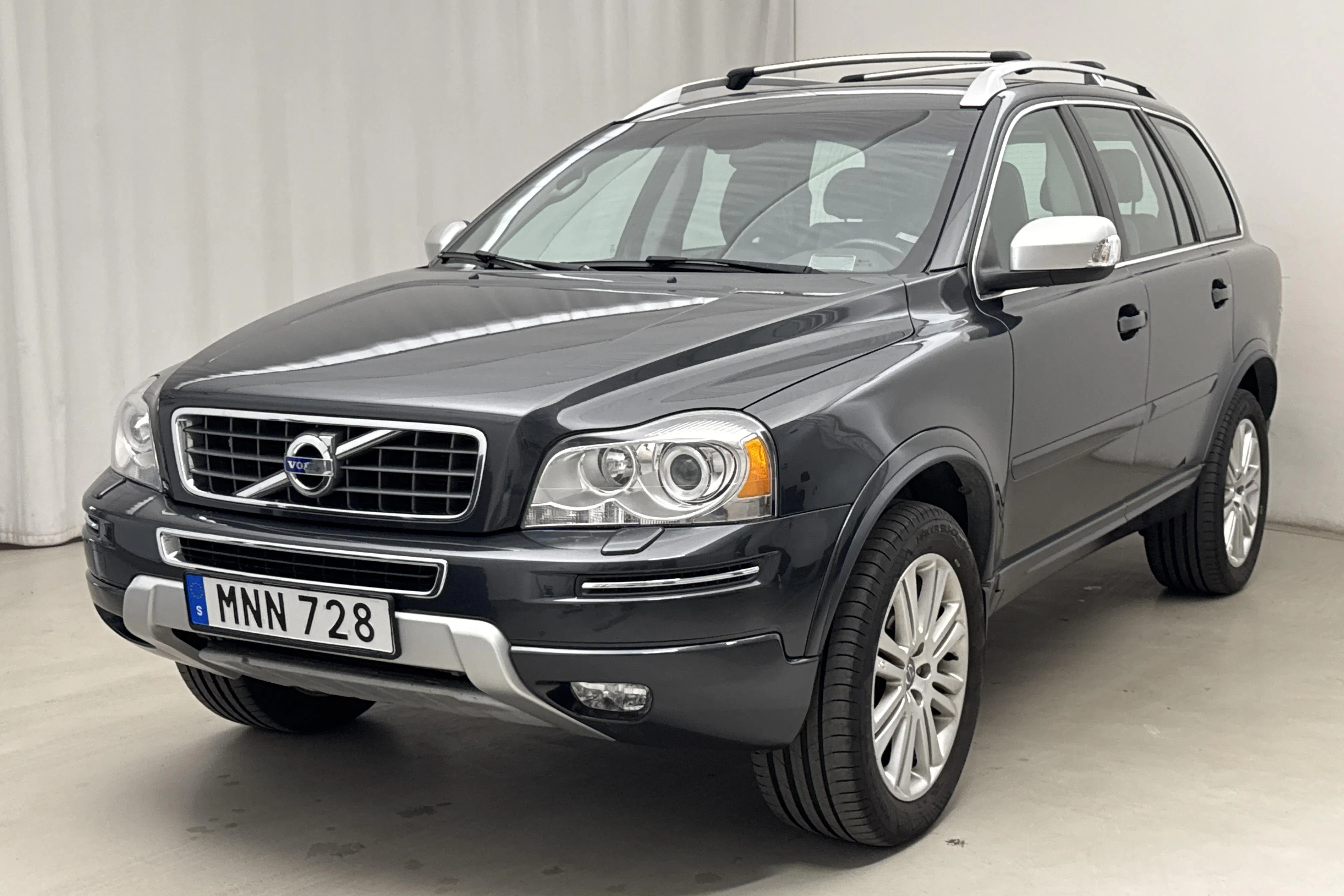 Presentation photo 1 of 21: Volvo XC90 D5 AWD (200hk) - 127 310 km - Automatic - gray - 2014