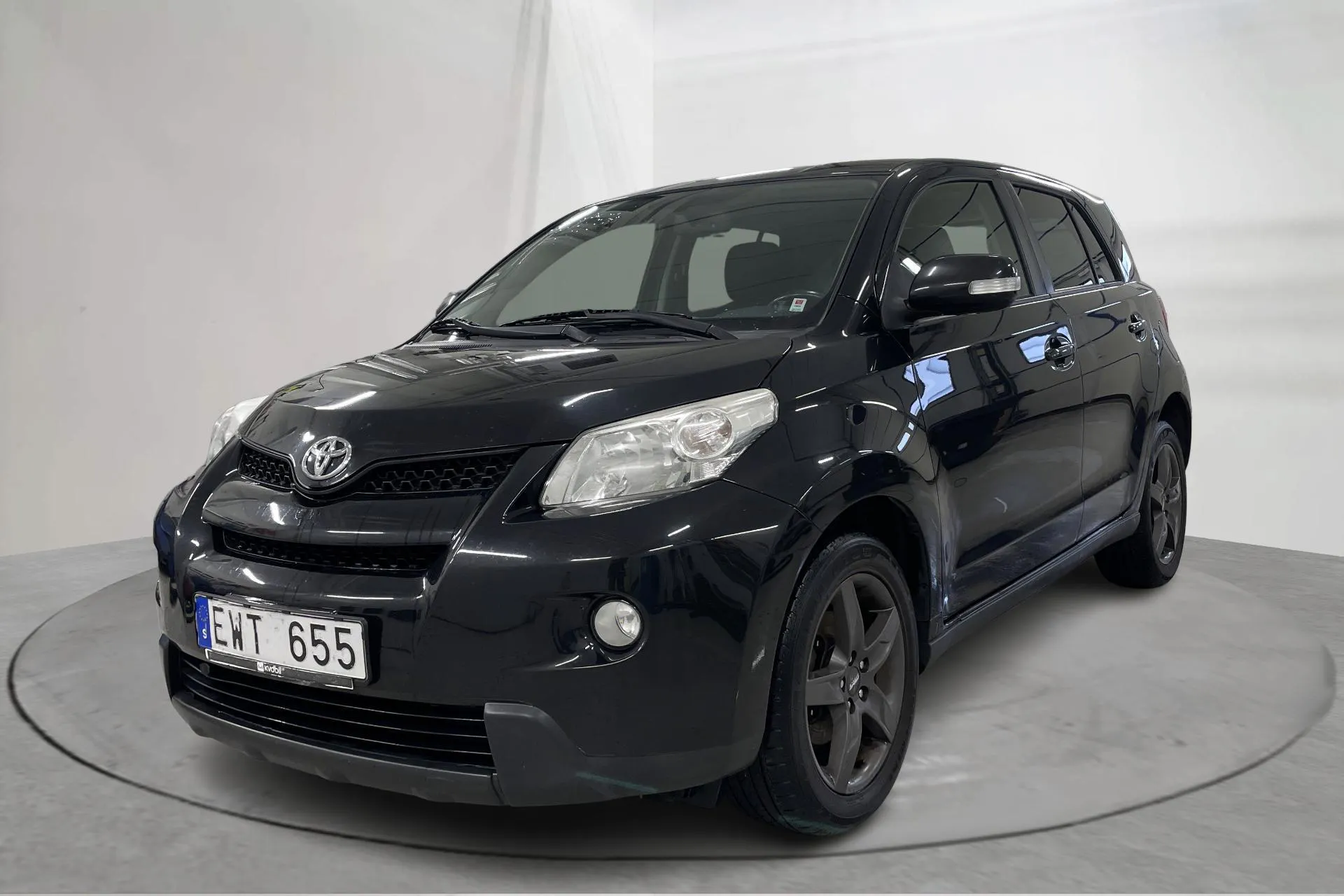 Presentationsfoto 1 av 14: Toyota Urban Cruiser 1.4 D-4D AWD (90hk) - 16 757 mil - Manuell - svart - 2009