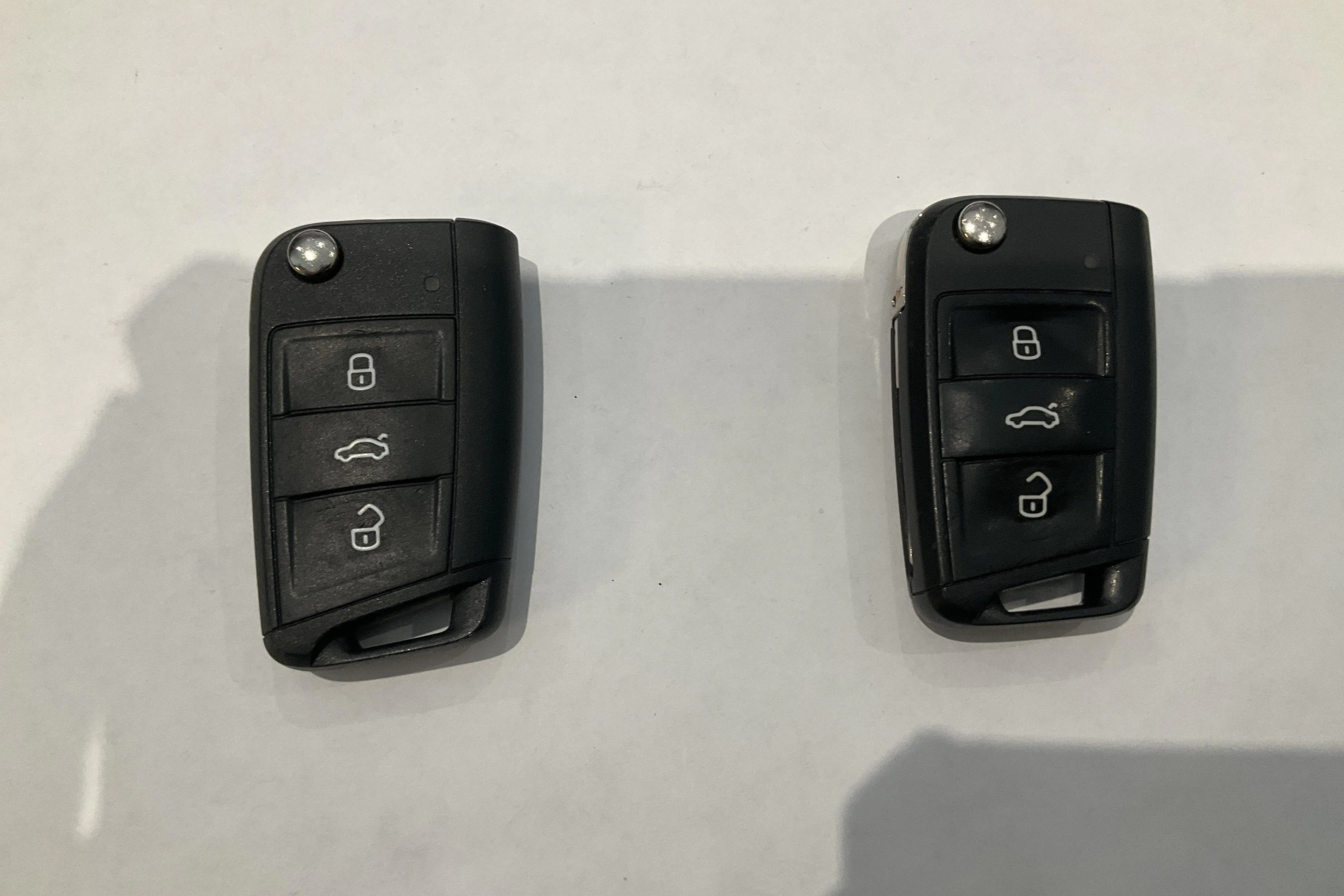 Presentation photo 14 of 14: VW Golf VII 1.5 TGI 5dr (130hk) - 6 247 Scandinavian mile - Manual - white - 2019