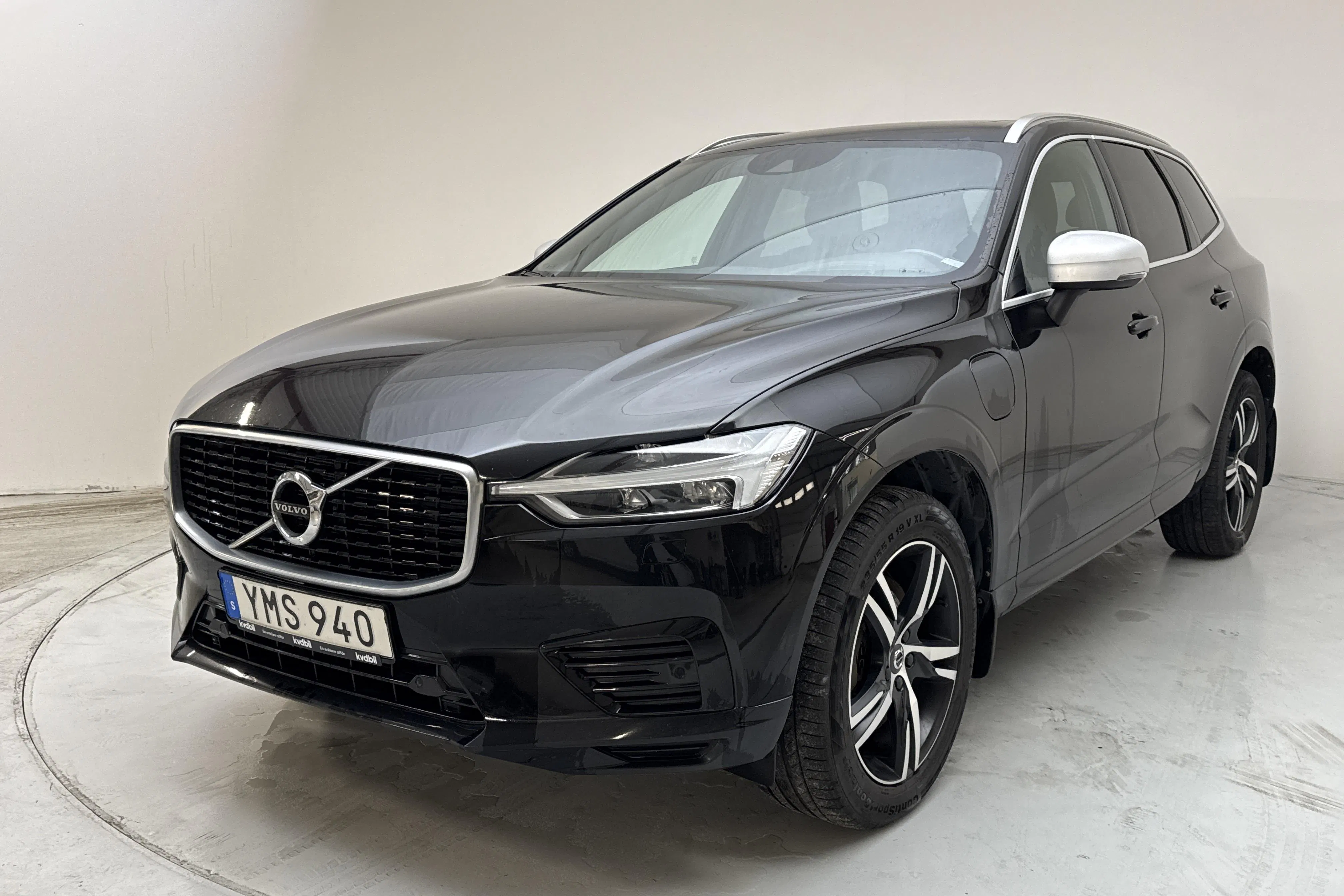 Presentationsfoto 1 av 18: Volvo XC60 T8 AWD Recharge (390hk) - 25 304 mil - Automat - svart - 2019