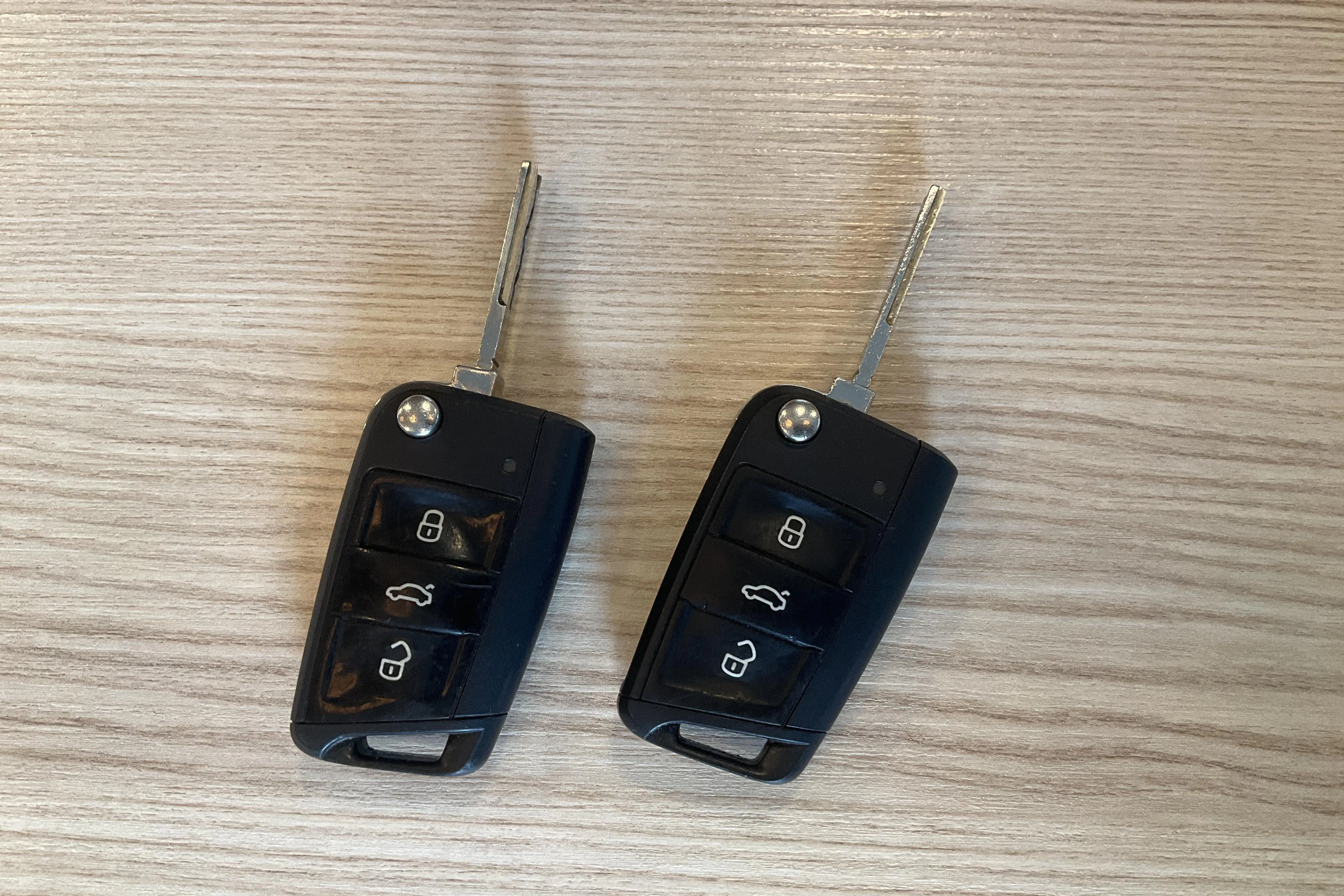 Presentationsfoto 13 av 13: VW T-Cross 1.0 TSI (115hk) - 4 575 mil - Automat - grå - 2020