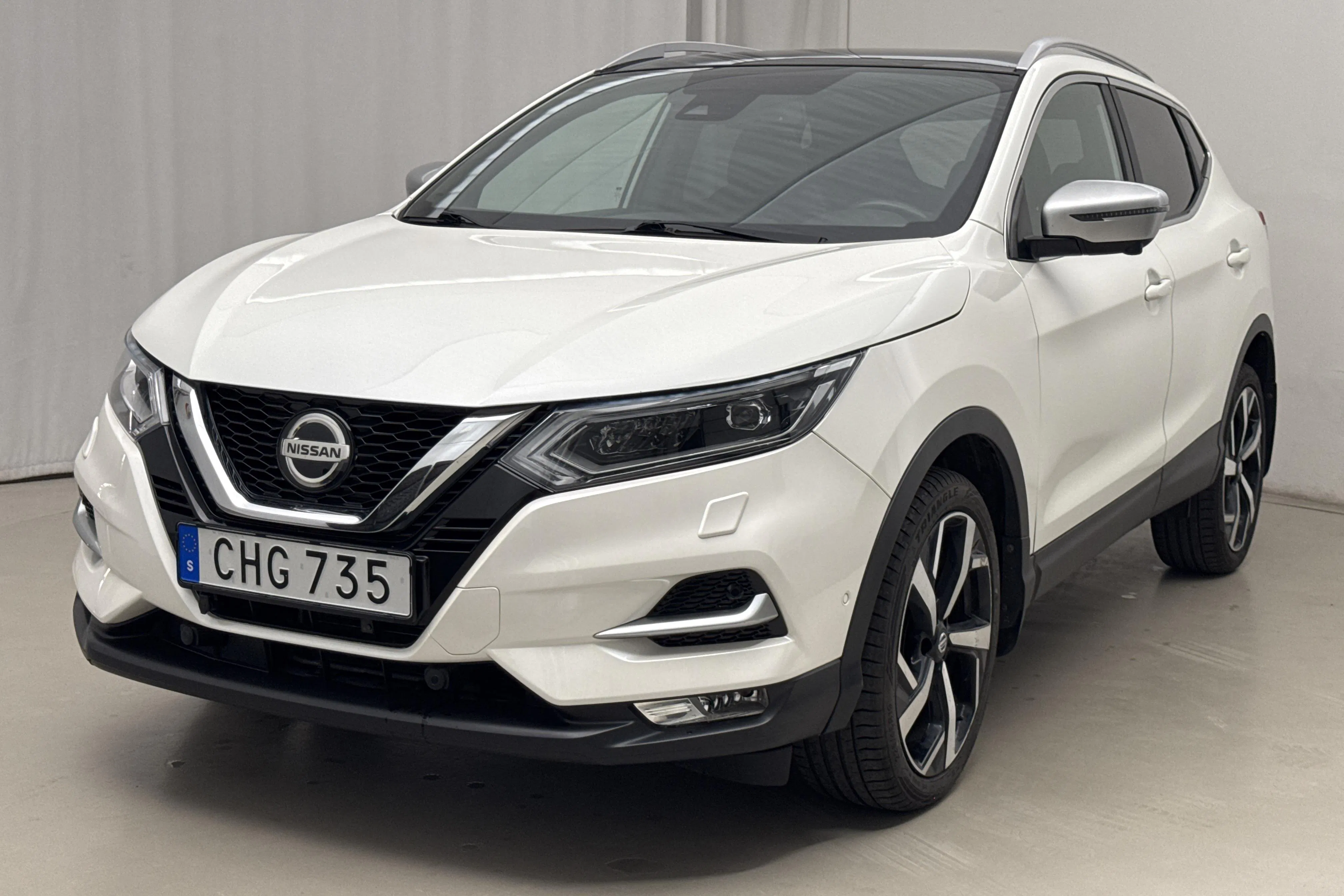 Presentationsfoto 1 av 18: Nissan Qashqai 1.2 DIG-T (115hk) - 8 359 mil - Automat - vit - 2018