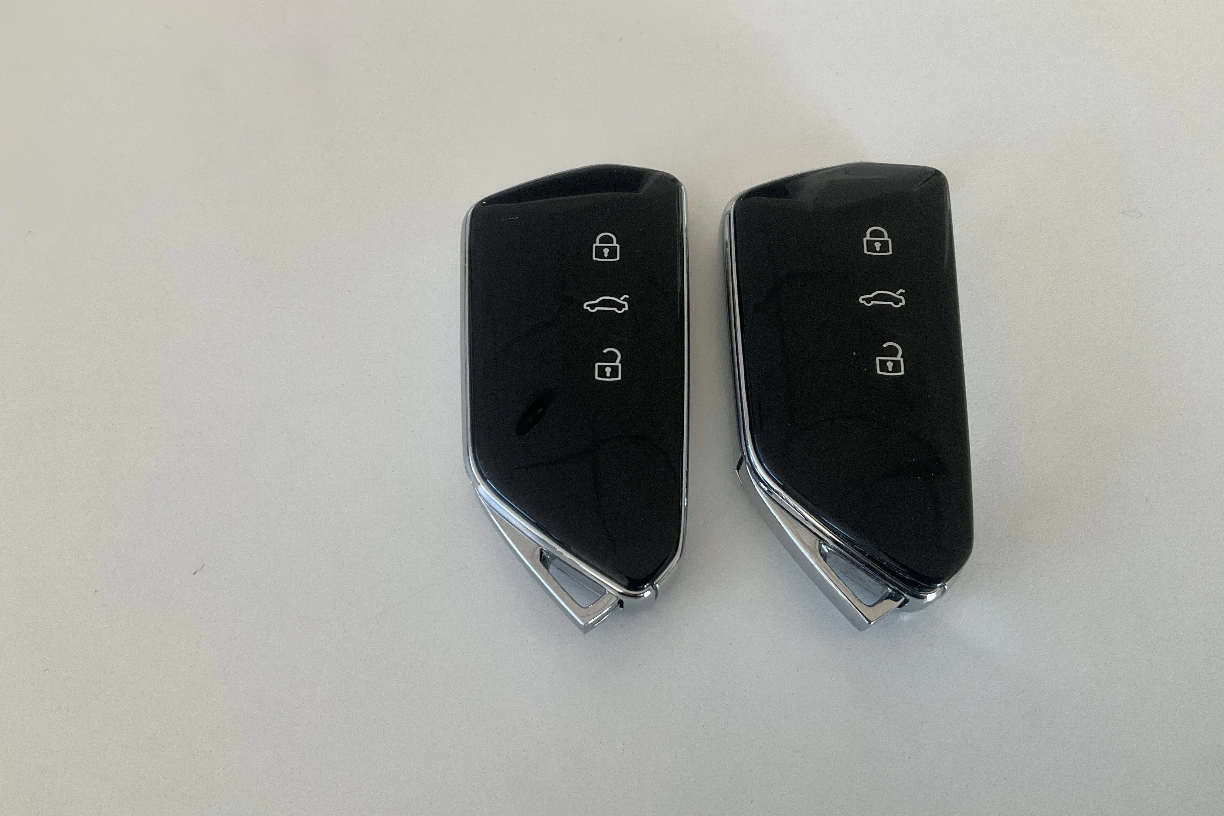 Presentationsfoto 20 av 20: VW ID.3 77kWh (204hk) - 3 489 mil - Automat - silver - 2023