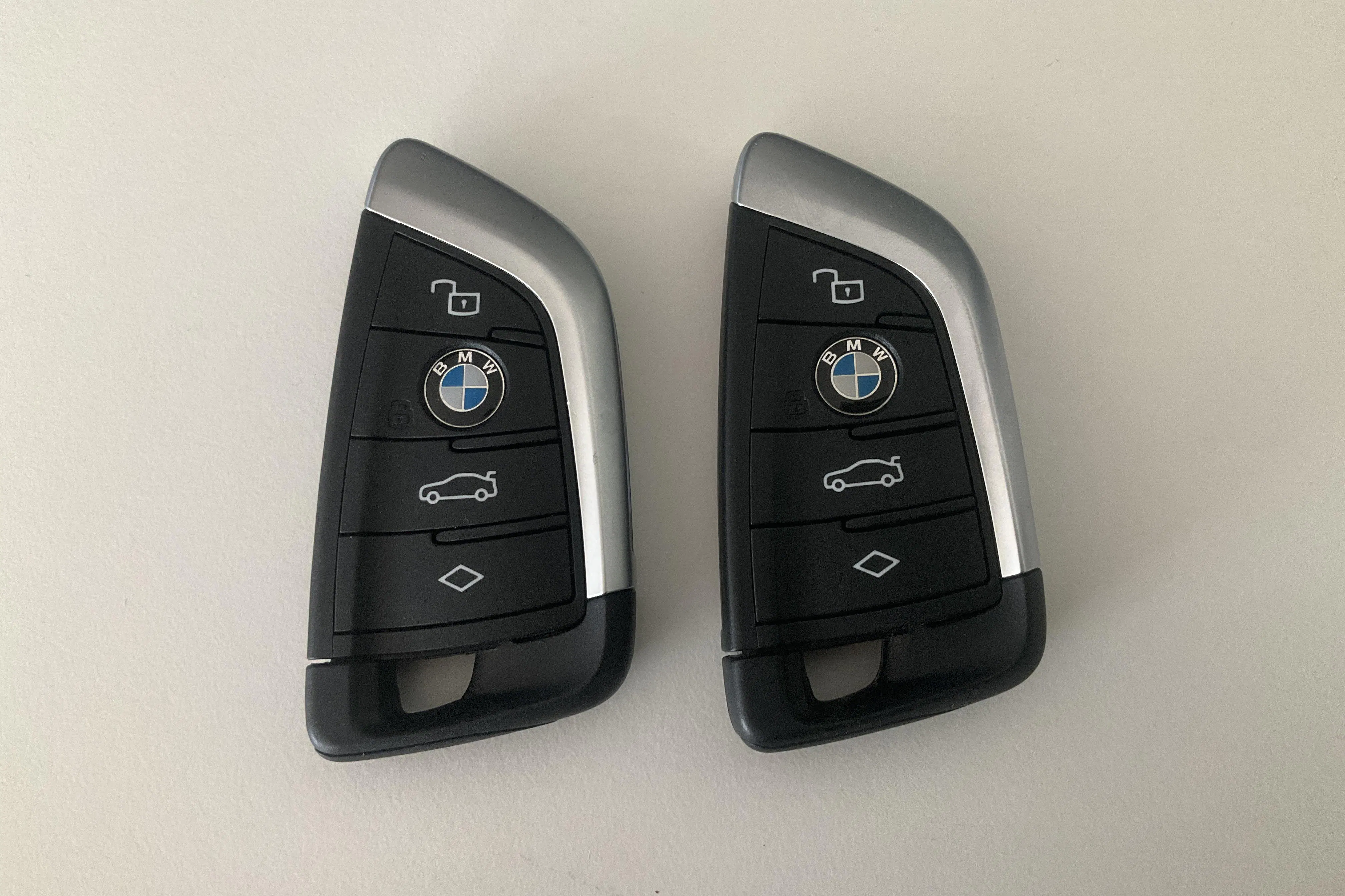 Presentationsfoto 25 av 25: BMW i4 M50 xDrive, G26 (544hk) - 4 513 mil - Automat - vit - 2024