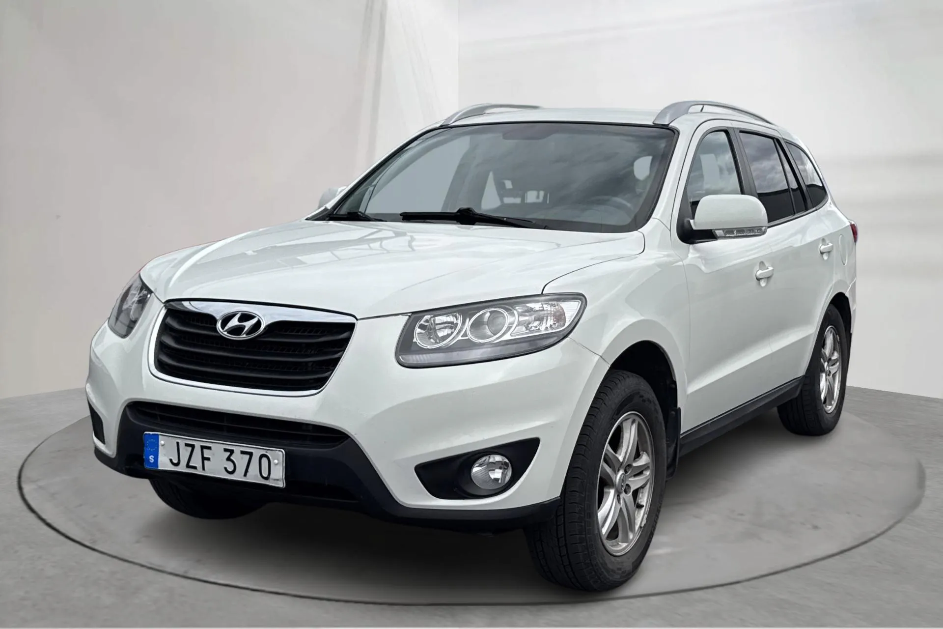 Presentationsfoto 1 av 15: Hyundai Santa Fé 2.2 CRDi-R (197hk) - 23 957 mil - Automat - vit - 2010