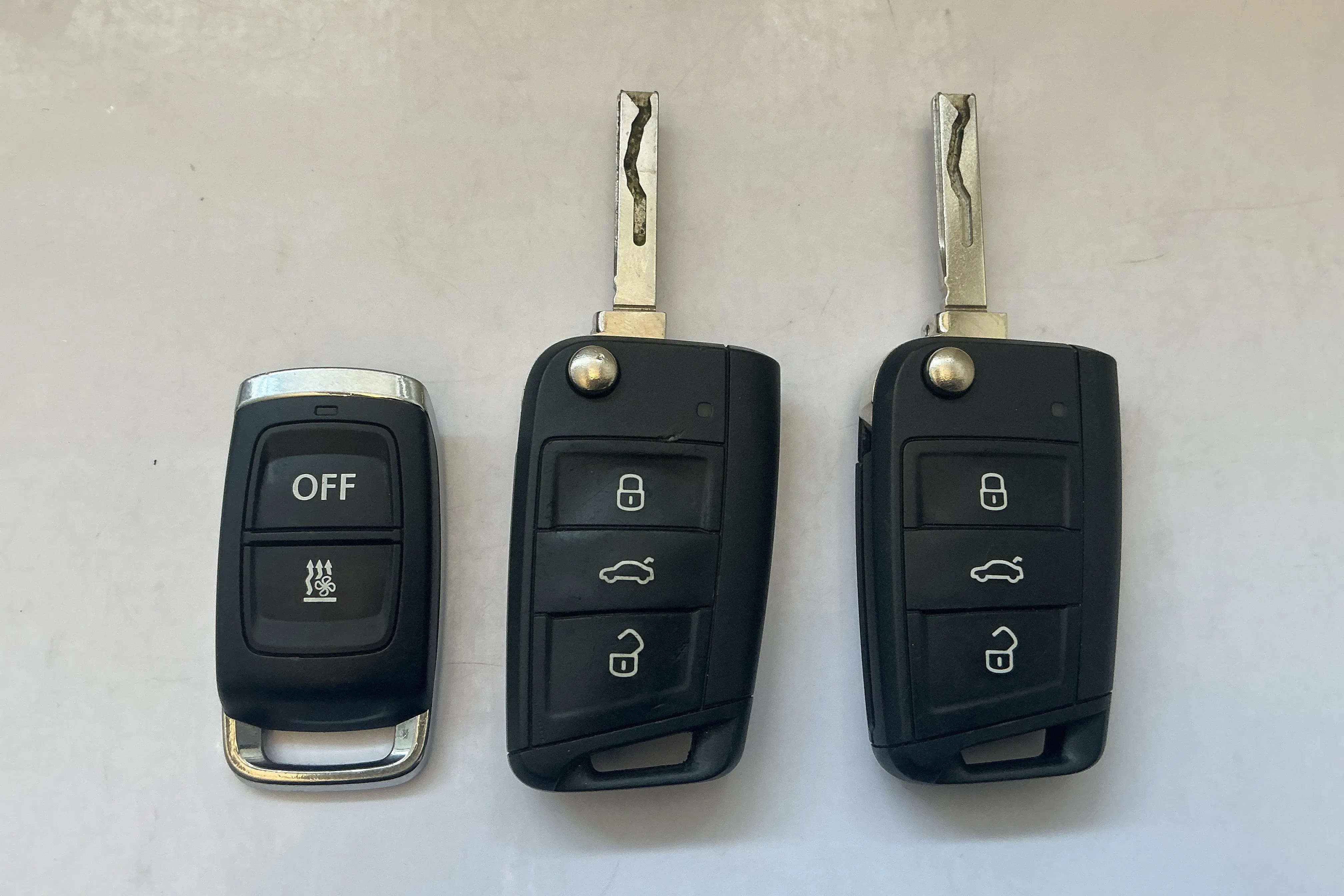 Presentationsfoto 15 av 15: Skoda Karoq 2.0 TDI 4X4 (150hk) - 8 367 mil - Automat - vit - 2020