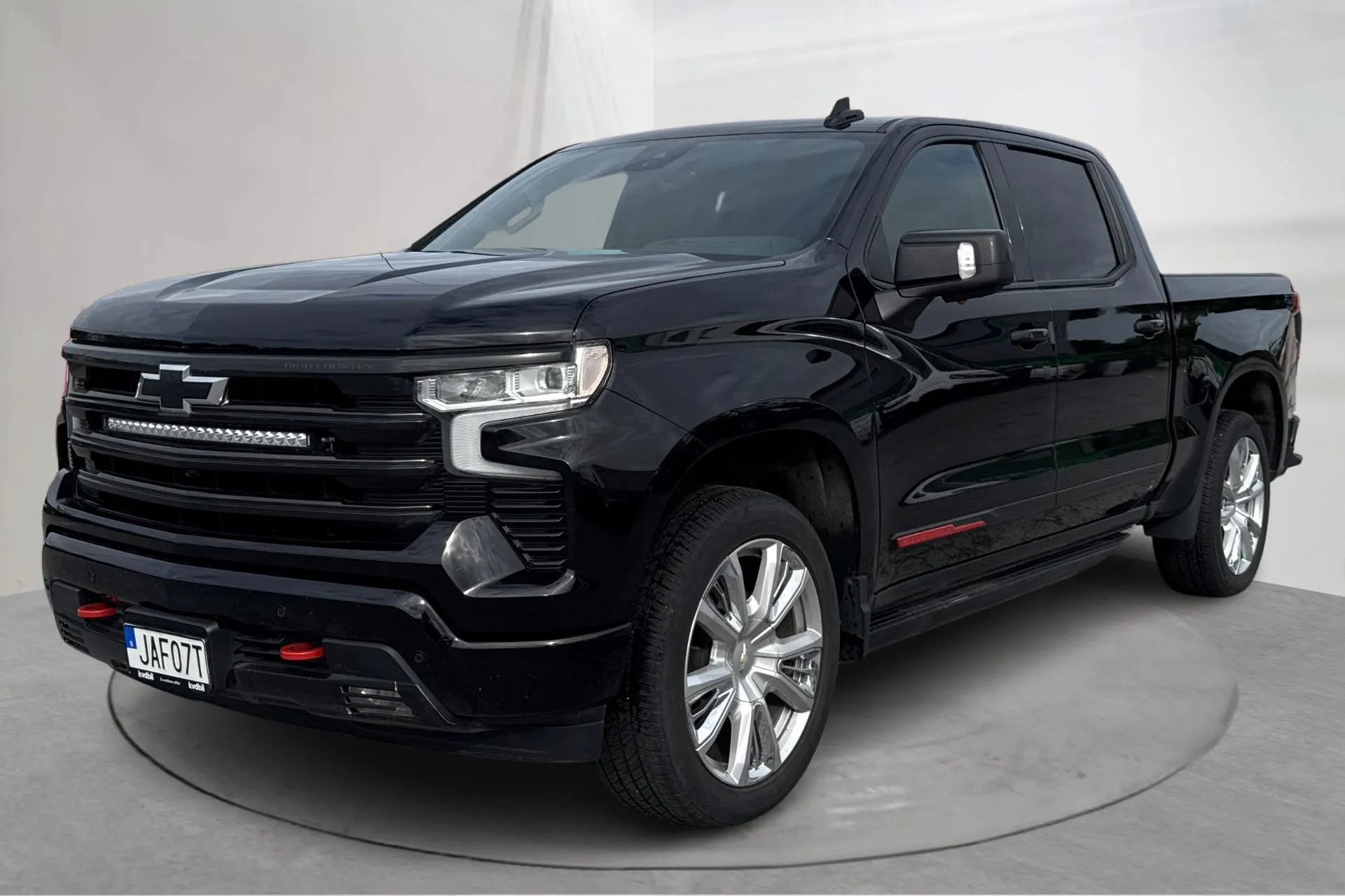 Presentation photo 1 of 21: Chevrolet Silverado 1500 Crew Cab V8 (426hk) - 66 030 km - Automatic - black - 2023