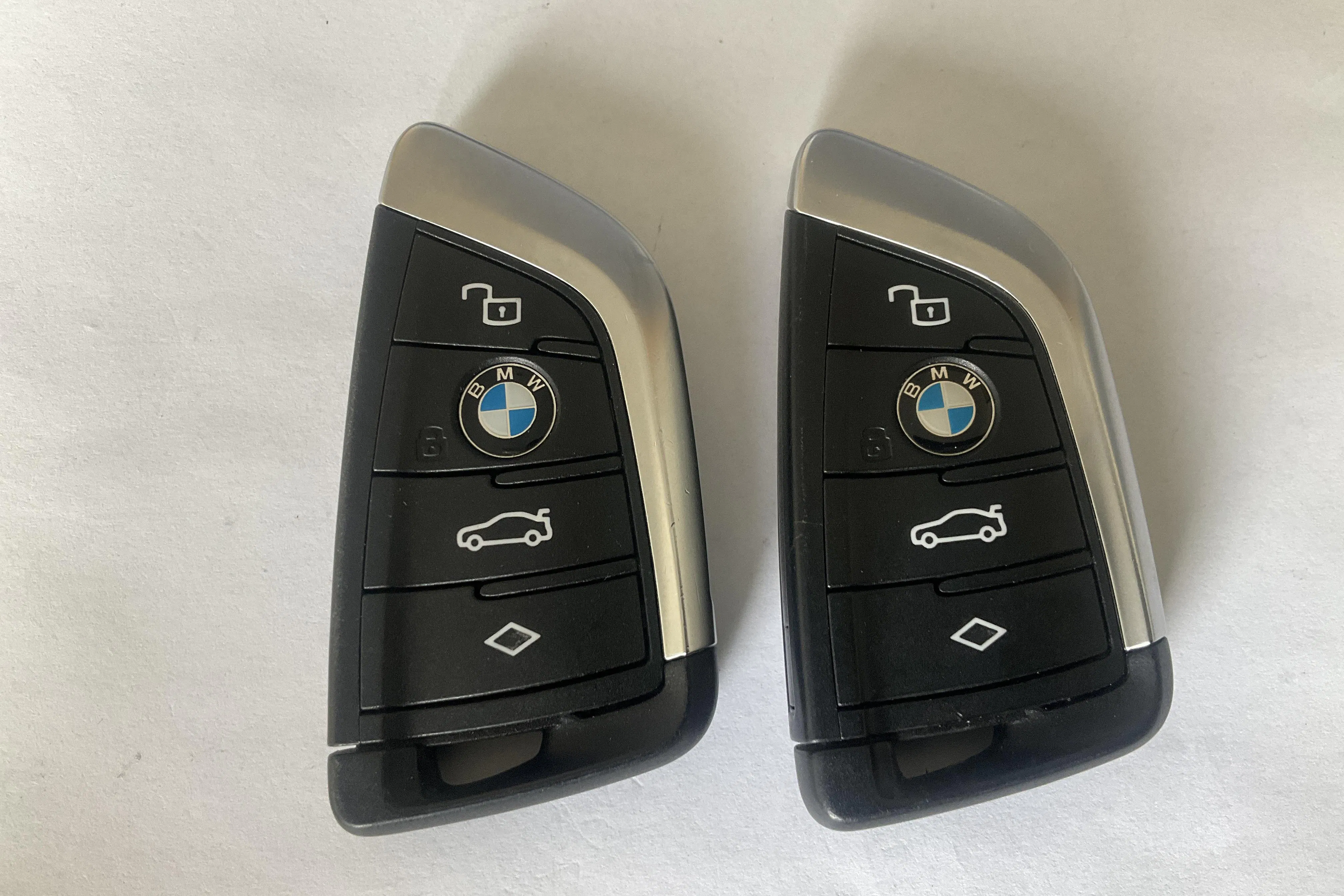 Presentationsfoto 21 av 21: BMW 330e Touring, G21 (292hk) - 12 281 mil - Automat - svart - 2022