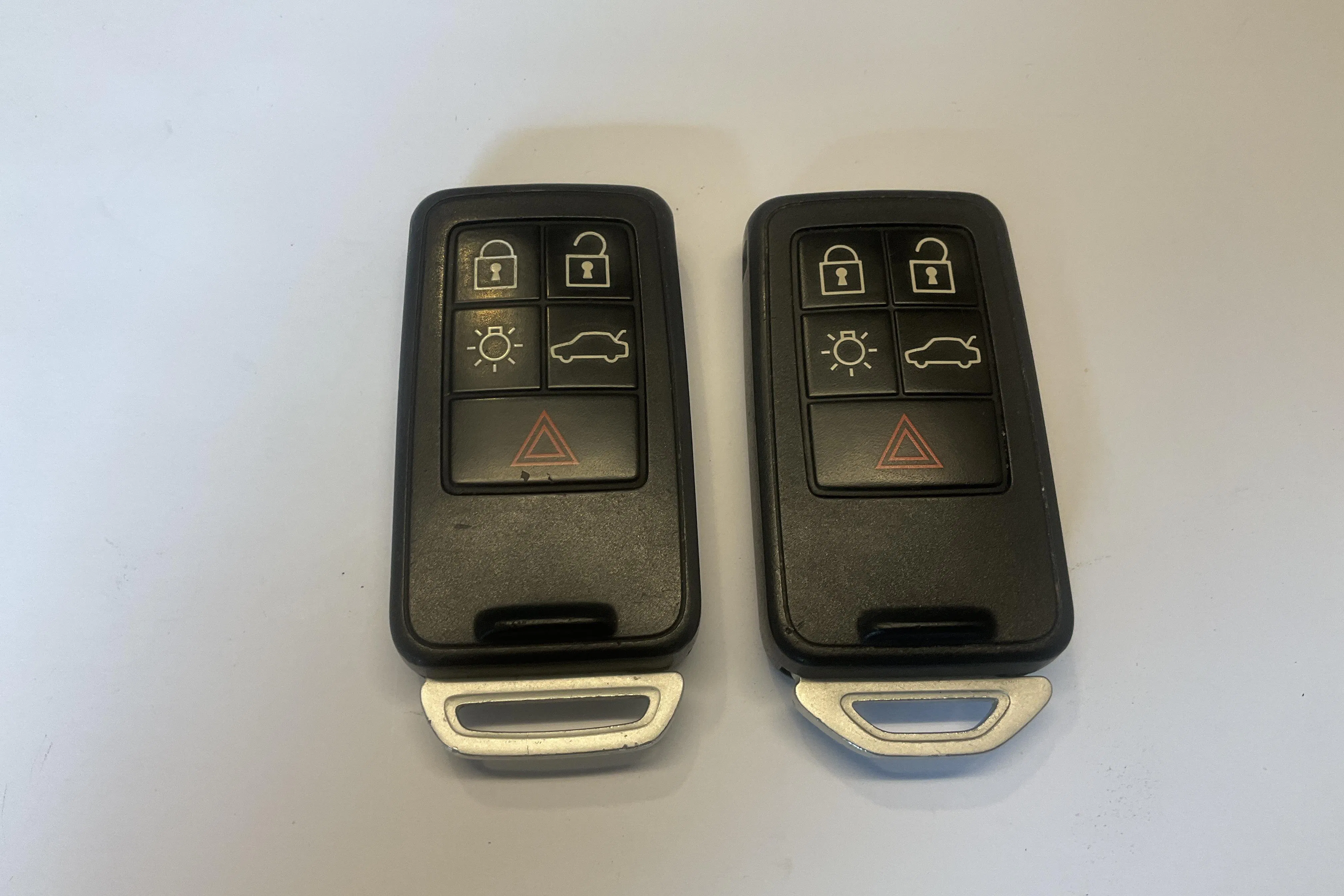 Presentationsfoto 14 av 14: Volvo V70 II D4 (181hk) - 27 798 mil - Automat - svart - 2015