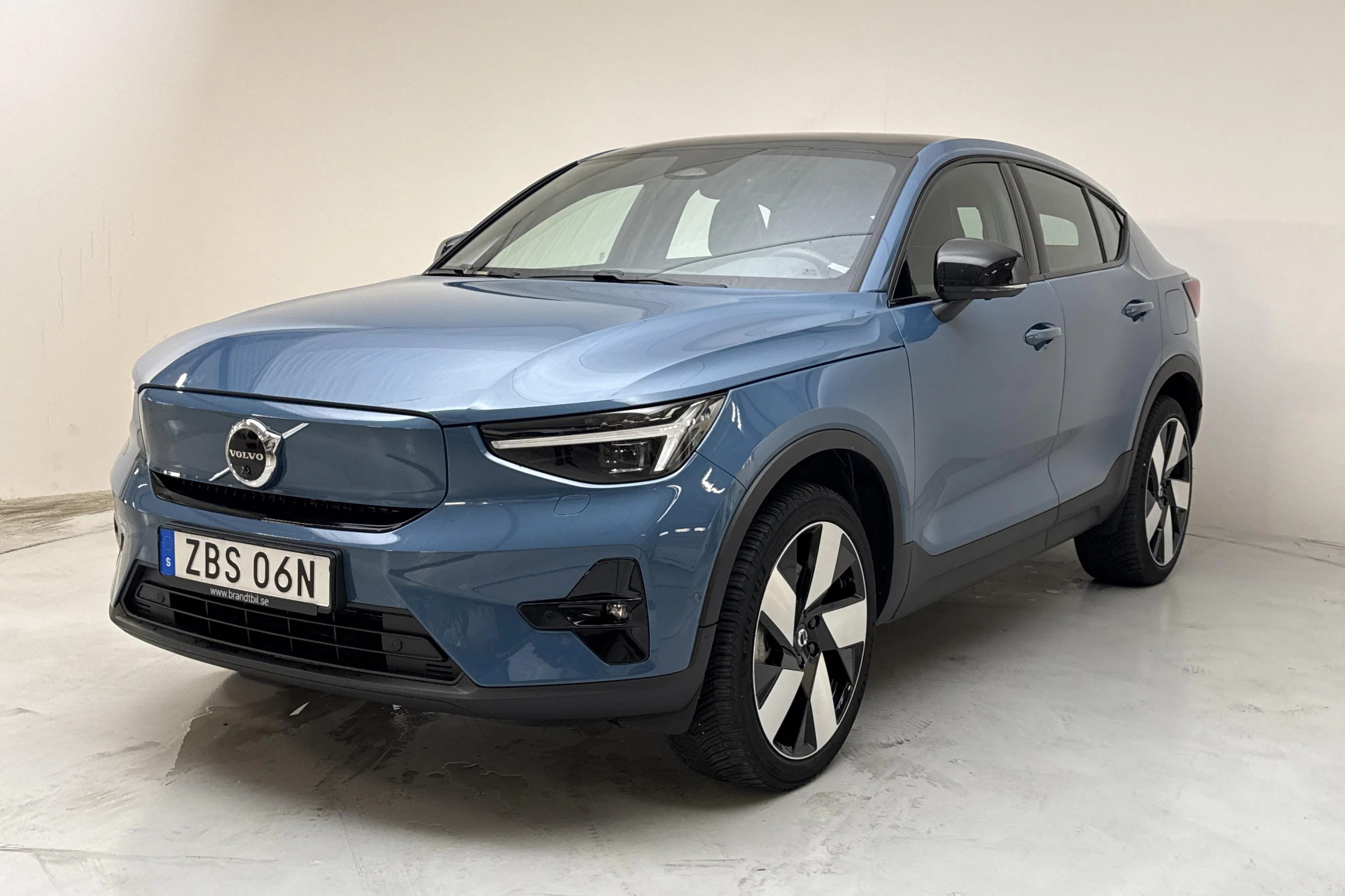 Presentation photo 1 of 19: Volvo C40 Recharge Twin (408hk) - 30 920 km - Automatic - blue - 2023